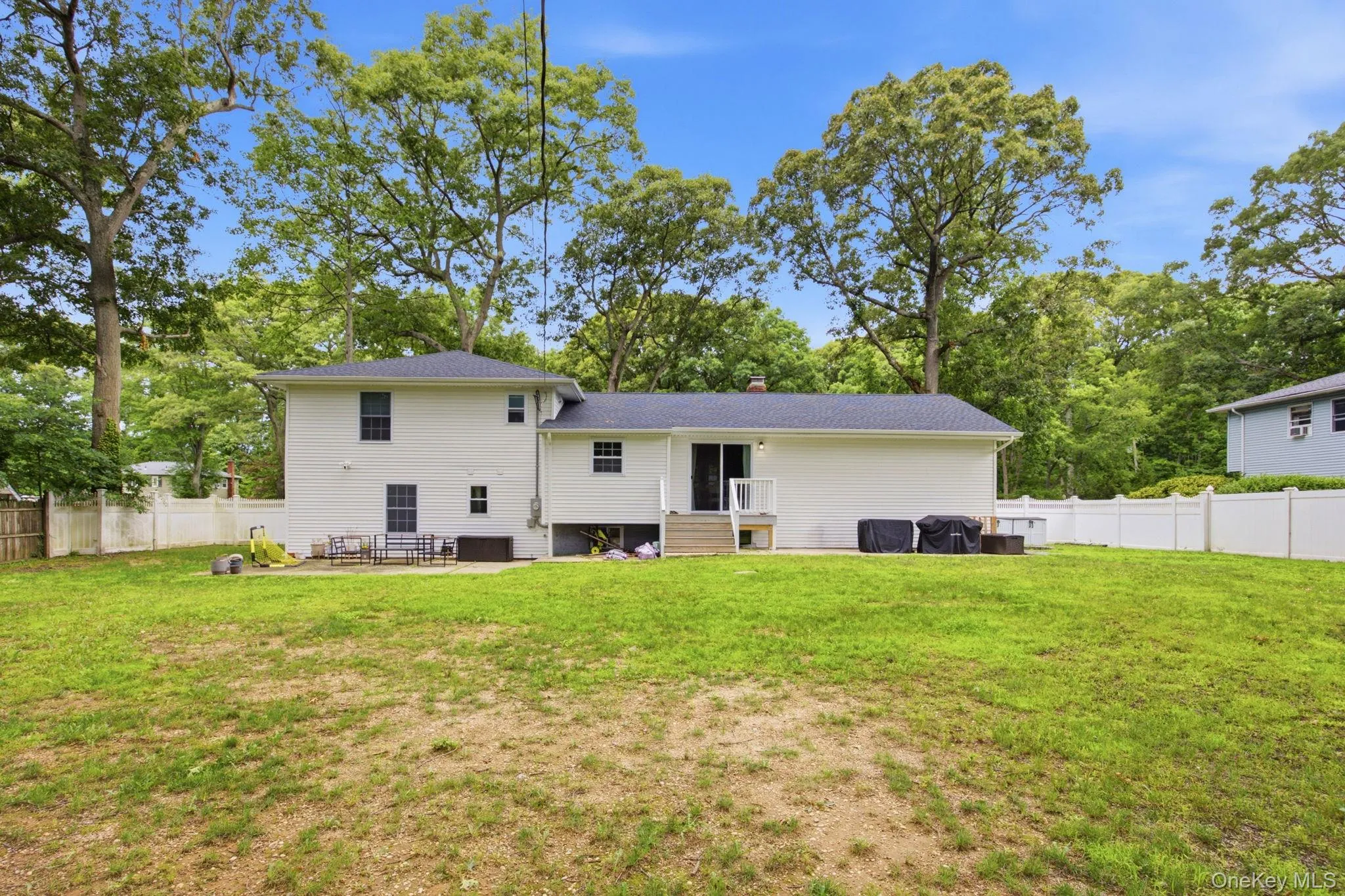 57 Brooksite Drive, Smithtown, NY, 4 Bedrooms Bedrooms, 10 Rooms Rooms,3 BathroomsBathrooms,Residential,For Rent,Brooksite,0,1020597 57 Brooksite Drive, Smithtown, NY, 4 Bedrooms Bedrooms, 10 Rooms Rooms,3 BathroomsBathrooms,Residential,For Rent,Brooksite,0,1020597