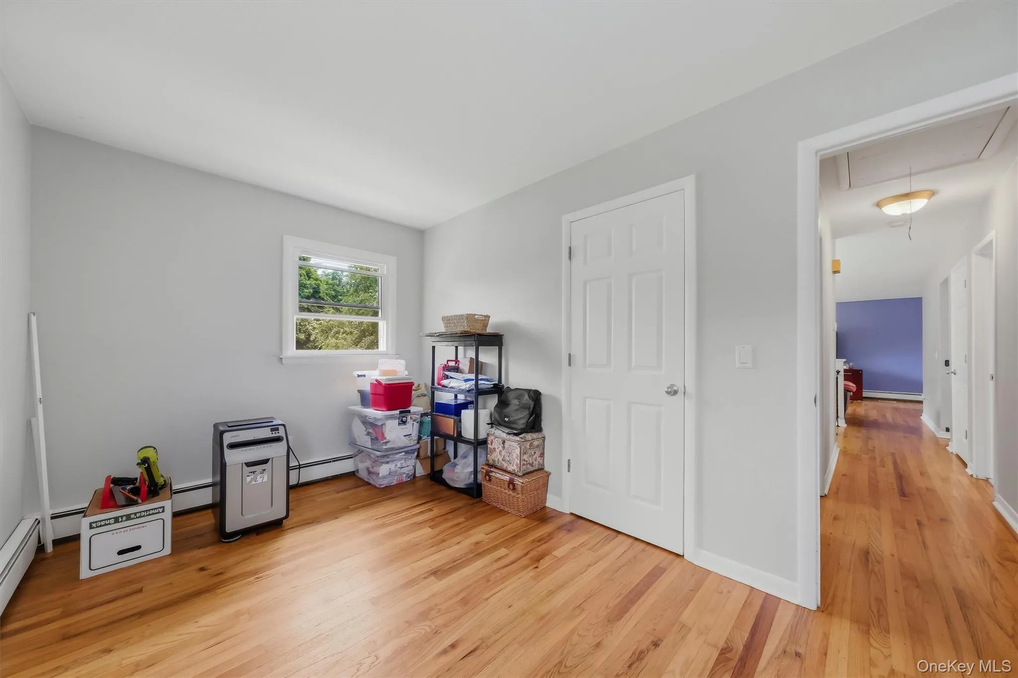 40 Long Meadow Drive, Hyde Park, NY, 3 Bedrooms Bedrooms, 8 Rooms Rooms,1 BathroomBathrooms,Residential,For Rent,Long Meadow,0,1020599 40 Long Meadow Drive, Hyde Park, NY, 3 Bedrooms Bedrooms, 8 Rooms Rooms,1 BathroomBathrooms,Residential,For Rent,Long Meadow,0,1020599