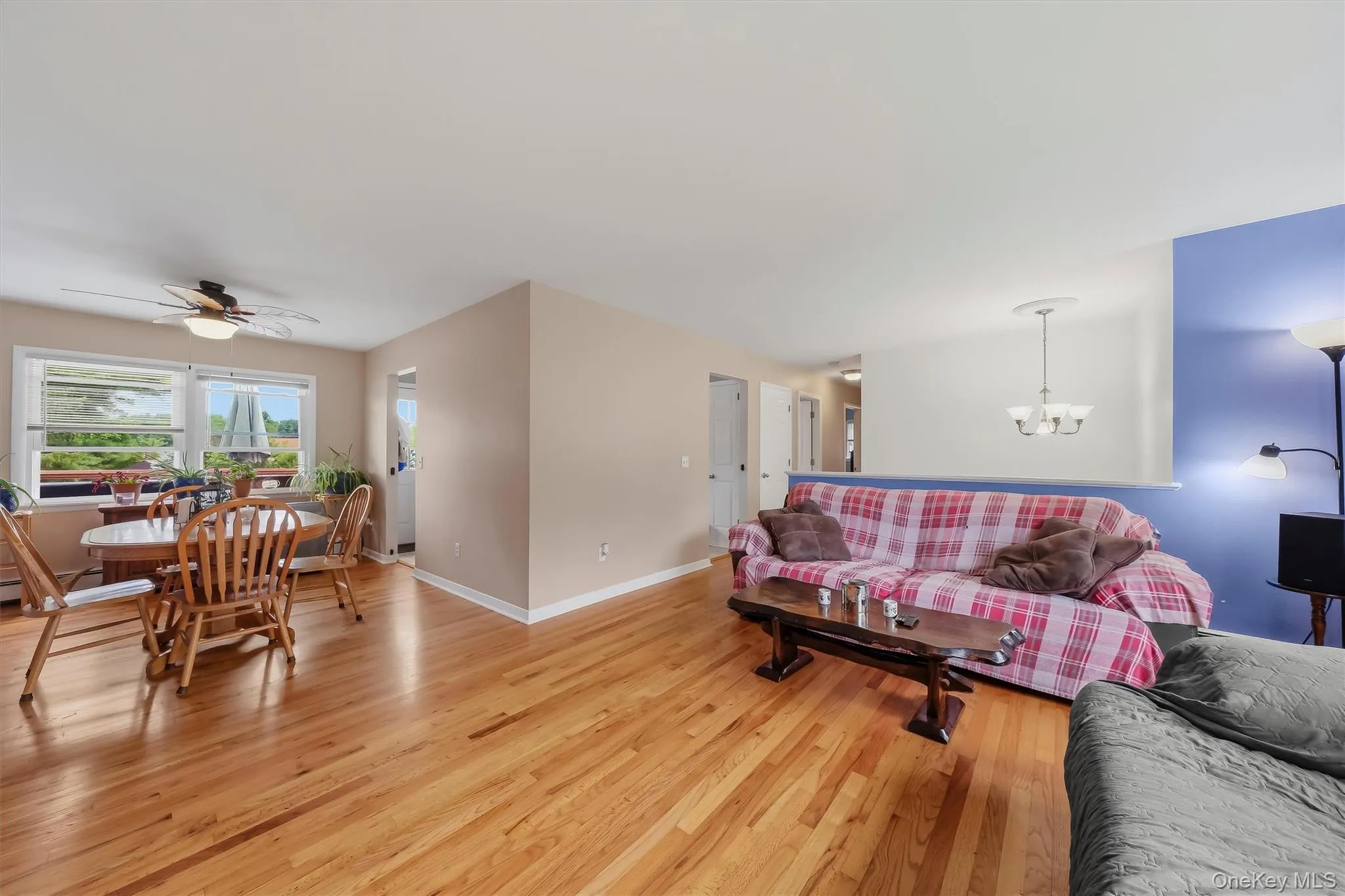 40 Long Meadow Drive, Hyde Park, NY, 3 Bedrooms Bedrooms, 8 Rooms Rooms,1 BathroomBathrooms,Residential,For Rent,Long Meadow,0,1020599 40 Long Meadow Drive, Hyde Park, NY, 3 Bedrooms Bedrooms, 8 Rooms Rooms,1 BathroomBathrooms,Residential,For Rent,Long Meadow,0,1020599