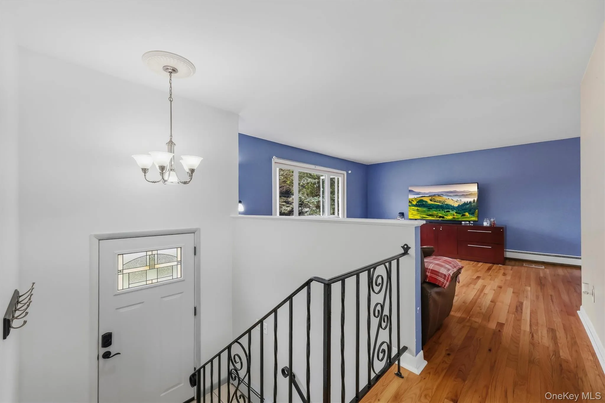 40 Long Meadow Drive, Hyde Park, NY, 3 Bedrooms Bedrooms, 8 Rooms Rooms,1 BathroomBathrooms,Residential,For Rent,Long Meadow,0,1020599 40 Long Meadow Drive, Hyde Park, NY, 3 Bedrooms Bedrooms, 8 Rooms Rooms,1 BathroomBathrooms,Residential,For Rent,Long Meadow,0,1020599