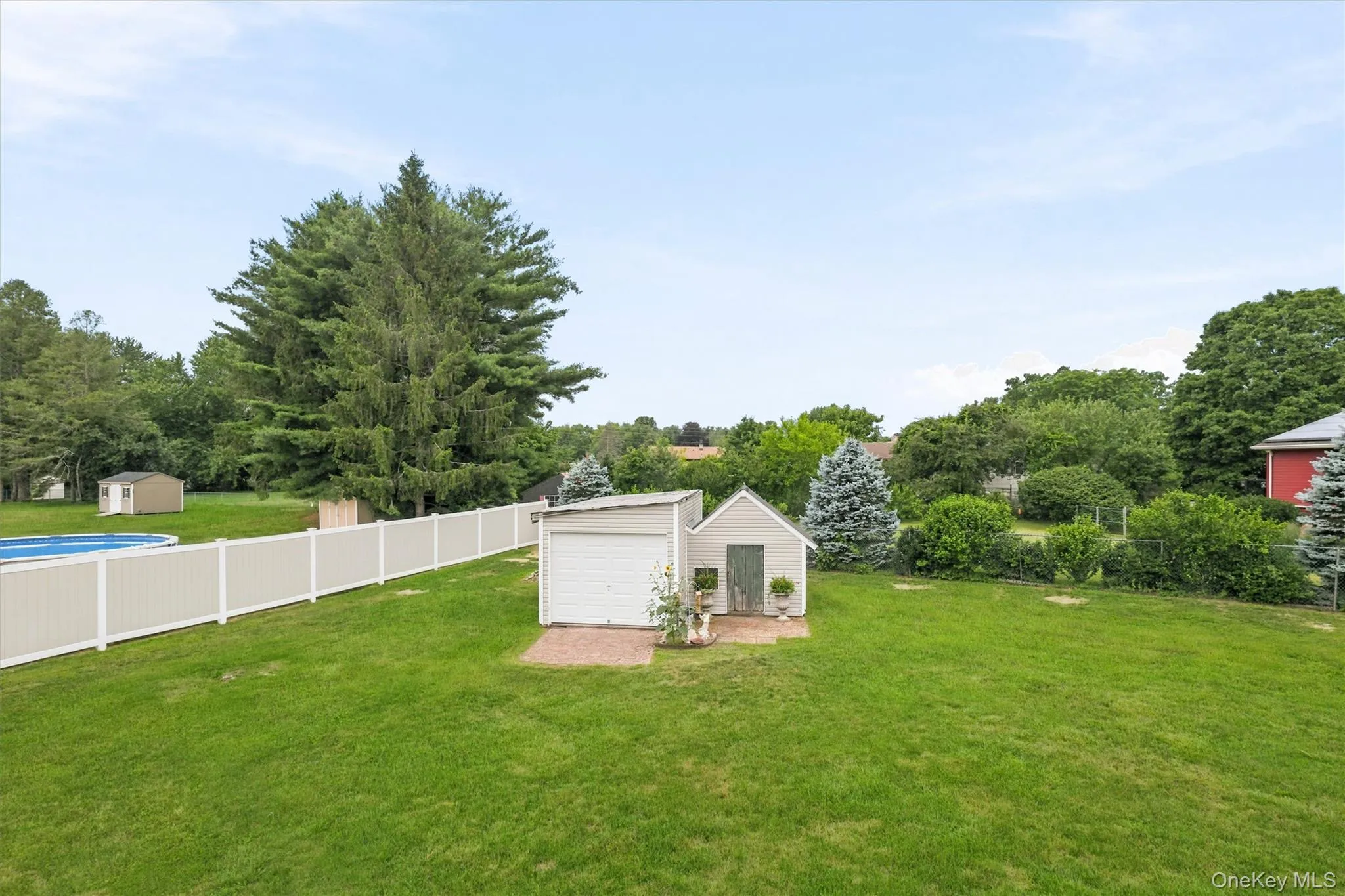 40 Long Meadow Drive, Hyde Park, NY, 3 Bedrooms Bedrooms, 8 Rooms Rooms,1 BathroomBathrooms,Residential,For Rent,Long Meadow,0,1020599 40 Long Meadow Drive, Hyde Park, NY, 3 Bedrooms Bedrooms, 8 Rooms Rooms,1 BathroomBathrooms,Residential,For Rent,Long Meadow,0,1020599