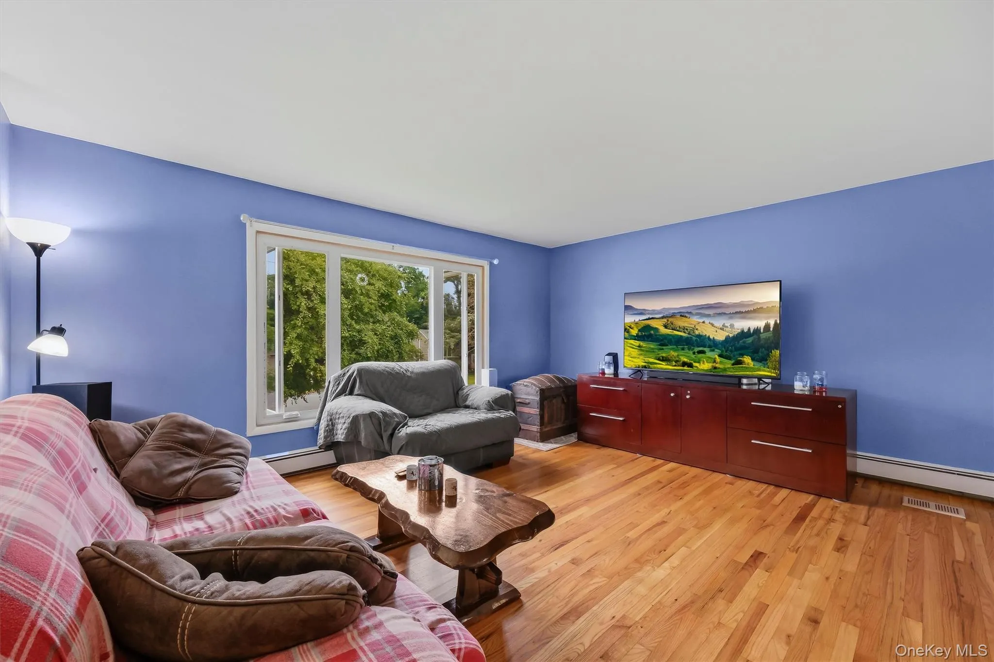 40 Long Meadow Drive, Hyde Park, NY, 3 Bedrooms Bedrooms, 8 Rooms Rooms,1 BathroomBathrooms,Residential,For Rent,Long Meadow,0,1020599 40 Long Meadow Drive, Hyde Park, NY, 3 Bedrooms Bedrooms, 8 Rooms Rooms,1 BathroomBathrooms,Residential,For Rent,Long Meadow,0,1020599