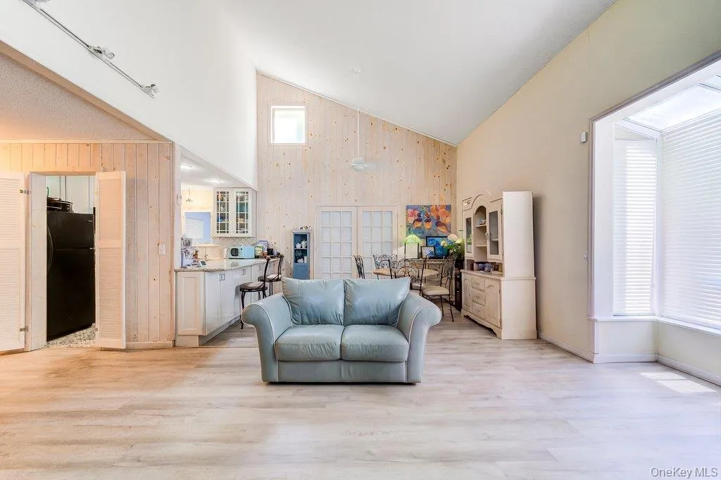 6 Racine Court, Thompson, NY, 2 Bedrooms Bedrooms, 6 Rooms Rooms,2 BathroomsBathrooms,Residential,For Rent,Racine,0,1020601 6 Racine Court, Thompson, NY, 2 Bedrooms Bedrooms, 6 Rooms Rooms,2 BathroomsBathrooms,Residential,For Rent,Racine,0,1020601