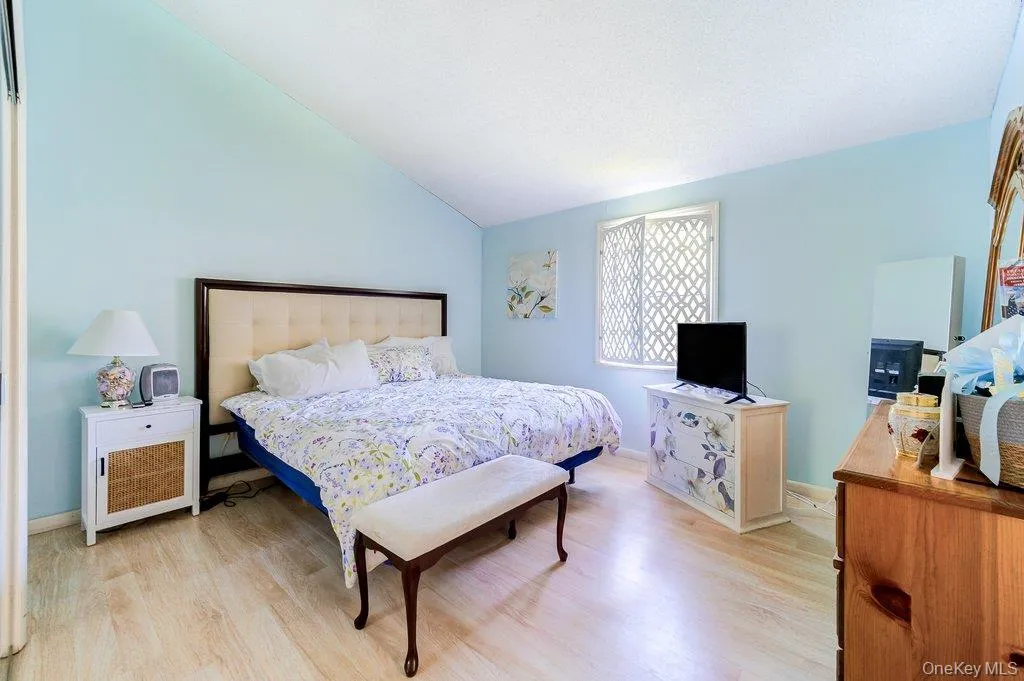 6 Racine Court, Thompson, NY, 2 Bedrooms Bedrooms, 6 Rooms Rooms,2 BathroomsBathrooms,Residential,For Rent,Racine,0,1020601 6 Racine Court, Thompson, NY, 2 Bedrooms Bedrooms, 6 Rooms Rooms,2 BathroomsBathrooms,Residential,For Rent,Racine,0,1020601