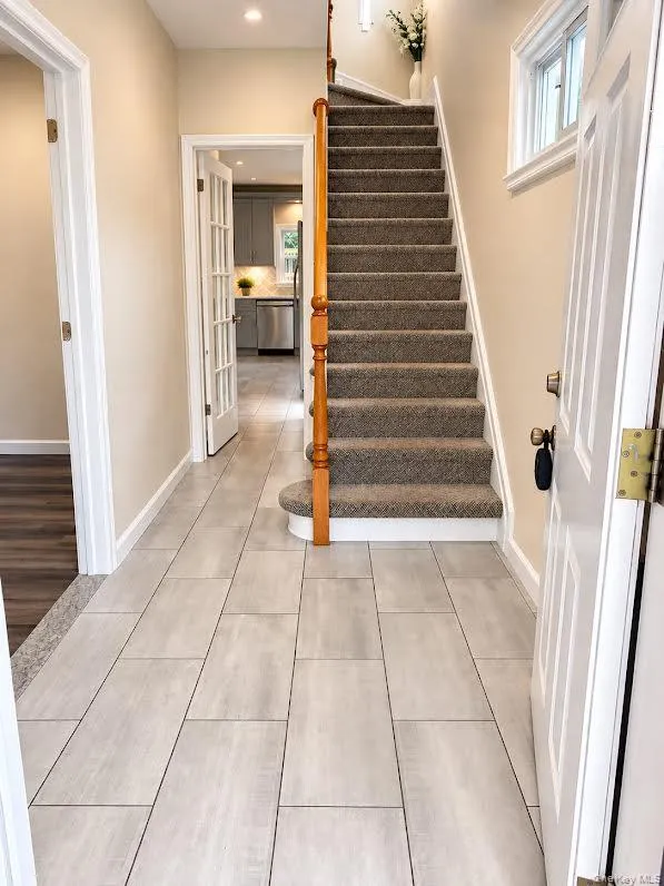 13 Knoll Place, Glen Cove, NY, 3 Bedrooms Bedrooms, 6 Rooms Rooms,2 BathroomsBathrooms,Residential,For Rent,Knoll,0,1020604 13 Knoll Place, Glen Cove, NY, 3 Bedrooms Bedrooms, 6 Rooms Rooms,2 BathroomsBathrooms,Residential,For Rent,Knoll,0,1020604