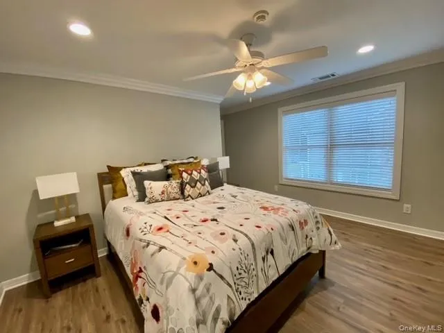 405 Vista View Drive, Brookhaven, NY, 3 Bedrooms Bedrooms, 8 Rooms Rooms,2 BathroomsBathrooms,Residential Lease,For Rent,Vista View,0,1020615 405 Vista View Drive, Brookhaven, NY, 3 Bedrooms Bedrooms, 8 Rooms Rooms,2 BathroomsBathrooms,Residential Lease,For Rent,Vista View,0,1020615