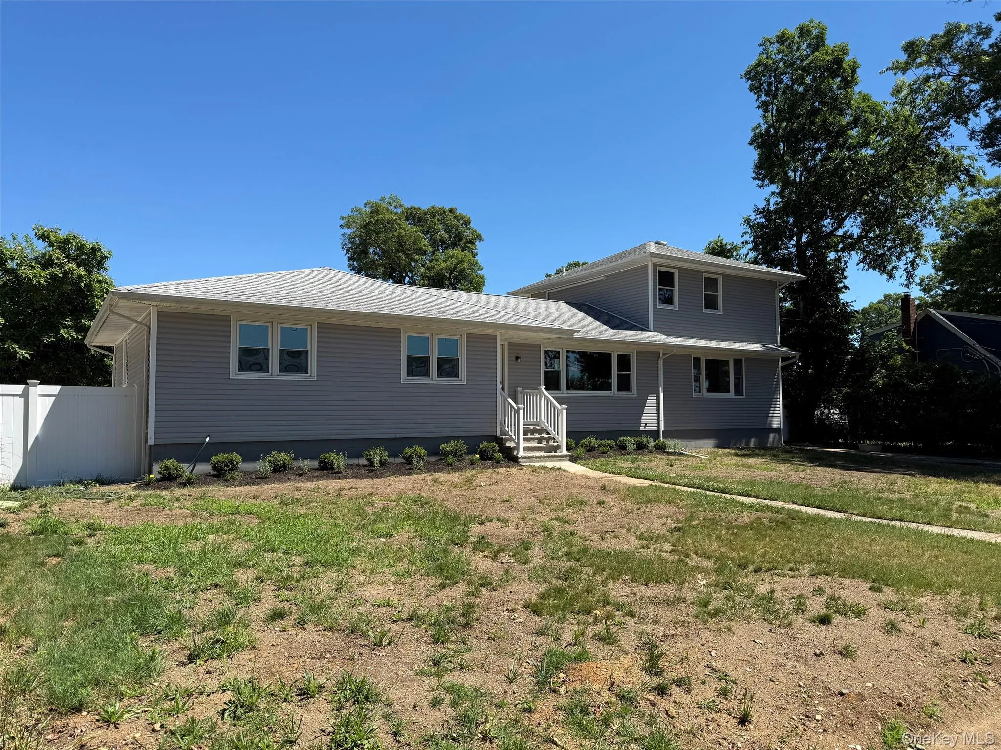 751 Centerwood Street, West Babylon, NY, 5 Bedrooms Bedrooms, 10 Rooms Rooms,2 BathroomsBathrooms,Residential,For Rent,Centerwood,0,1020616 751 Centerwood Street, West Babylon, NY, 5 Bedrooms Bedrooms, 10 Rooms Rooms,2 BathroomsBathrooms,Residential,For Rent,Centerwood,0,1020616