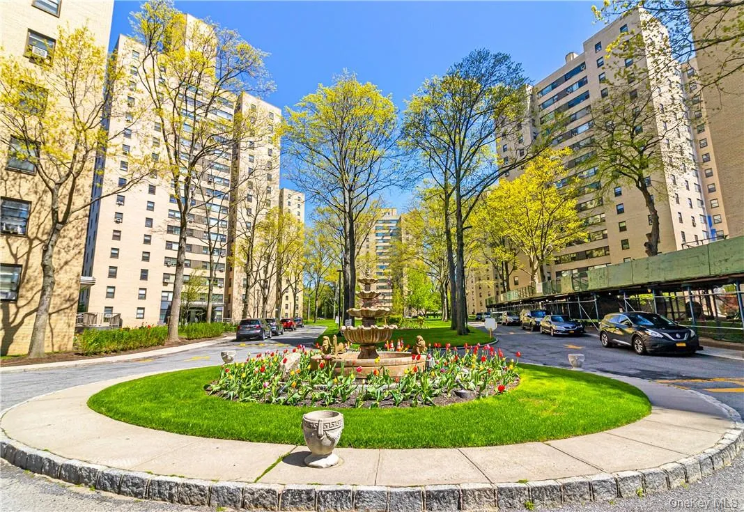 1 Fordham Hill Oval, New York, NY, 1 Bedroom Bedrooms, 3 Rooms Rooms,1 BathroomBathrooms,Residential,For Rent,Fordham Hill,0,1020617 1 Fordham Hill Oval, New York, NY, 1 Bedroom Bedrooms, 3 Rooms Rooms,1 BathroomBathrooms,Residential,For Rent,Fordham Hill,0,1020617