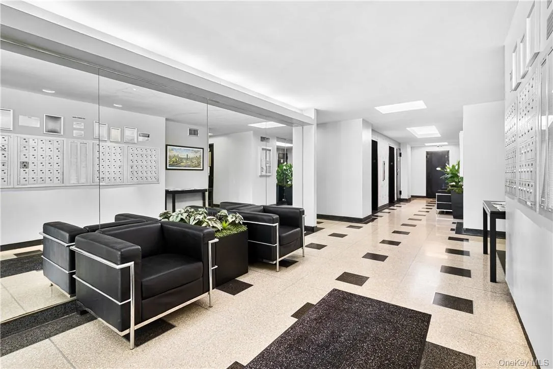 Lobby Lobby