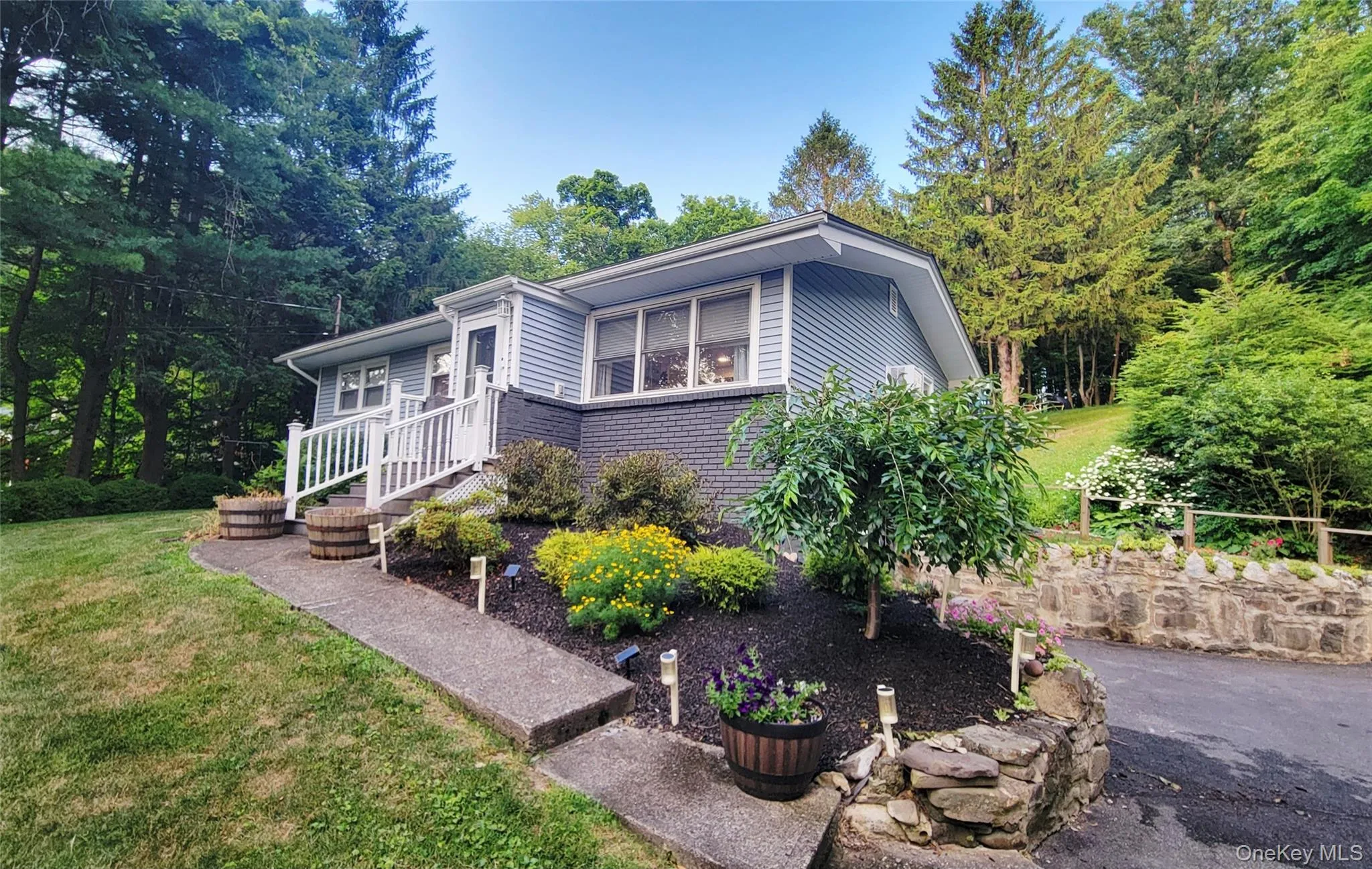 42 Old St Rte 208, Montgomery, NY, 3 Bedrooms Bedrooms, 7 Rooms Rooms,1 BathroomBathrooms,Residential,For Rent,Old St Rte 208,0,1020618 42 Old St Rte 208, Montgomery, NY, 3 Bedrooms Bedrooms, 7 Rooms Rooms,1 BathroomBathrooms,Residential,For Rent,Old St Rte 208,0,1020618