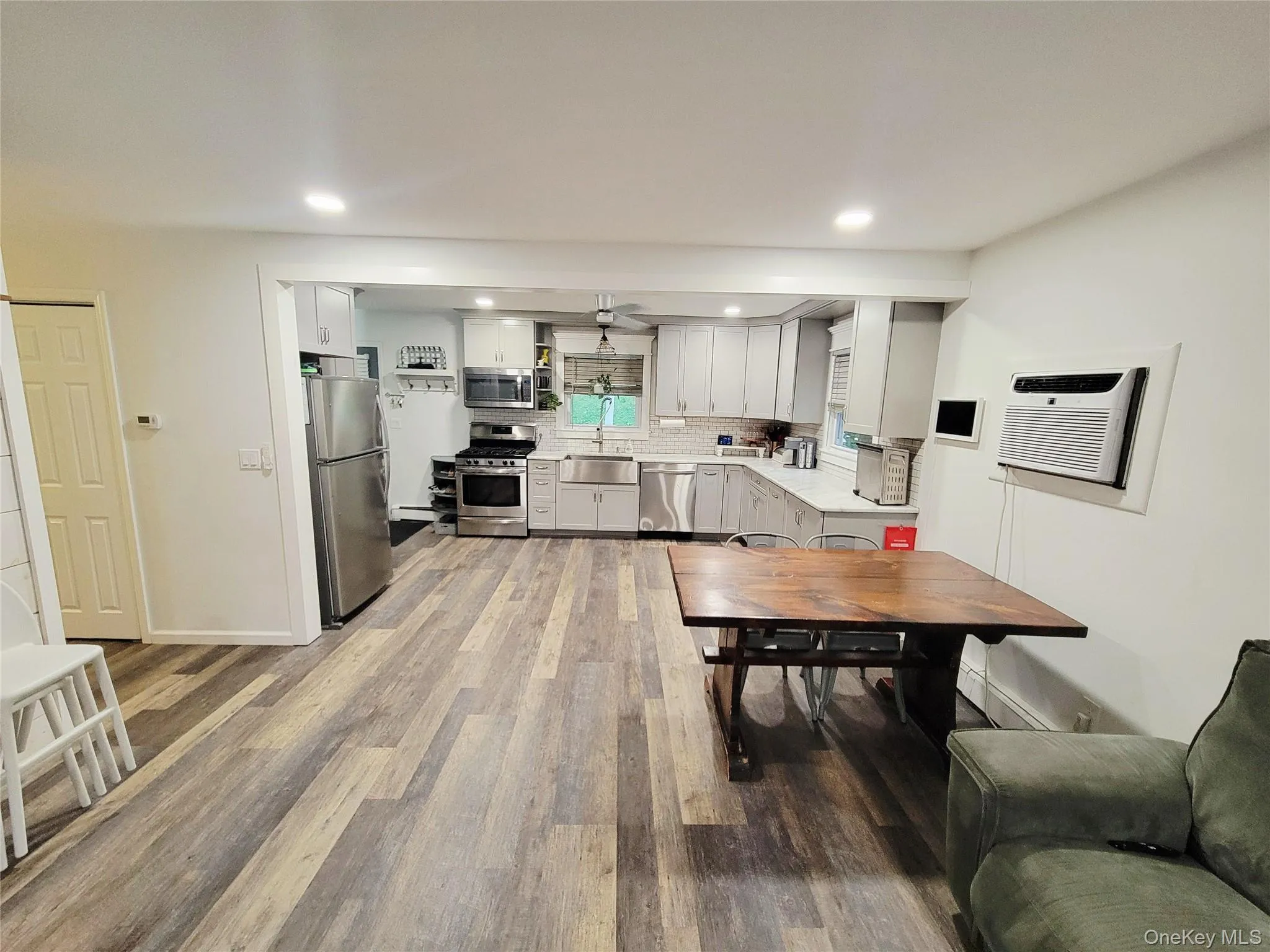 42 Old St Rte 208, Montgomery, NY, 3 Bedrooms Bedrooms, 7 Rooms Rooms,1 BathroomBathrooms,Residential,For Rent,Old St Rte 208,0,1020618 42 Old St Rte 208, Montgomery, NY, 3 Bedrooms Bedrooms, 7 Rooms Rooms,1 BathroomBathrooms,Residential,For Rent,Old St Rte 208,0,1020618
