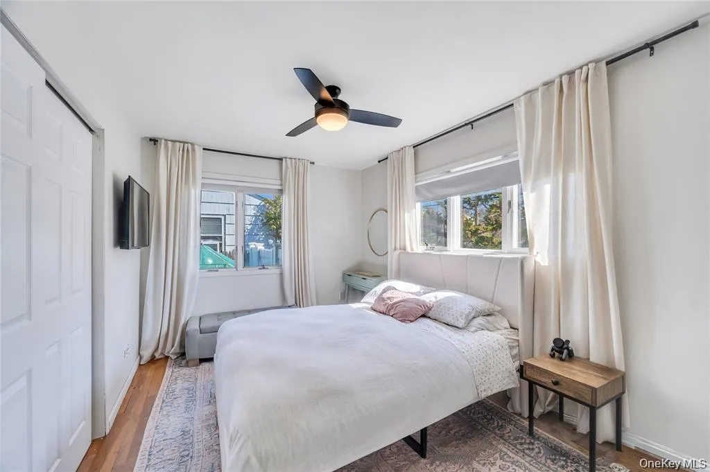 28 Saint Joseph Avenue, Brookhaven, NY, 3 Bedrooms Bedrooms, 6 Rooms Rooms,1 BathroomBathrooms,Residential,For Rent,Saint Joseph,0,1020620 28 Saint Joseph Avenue, Brookhaven, NY, 3 Bedrooms Bedrooms, 6 Rooms Rooms,1 BathroomBathrooms,Residential,For Rent,Saint Joseph,0,1020620