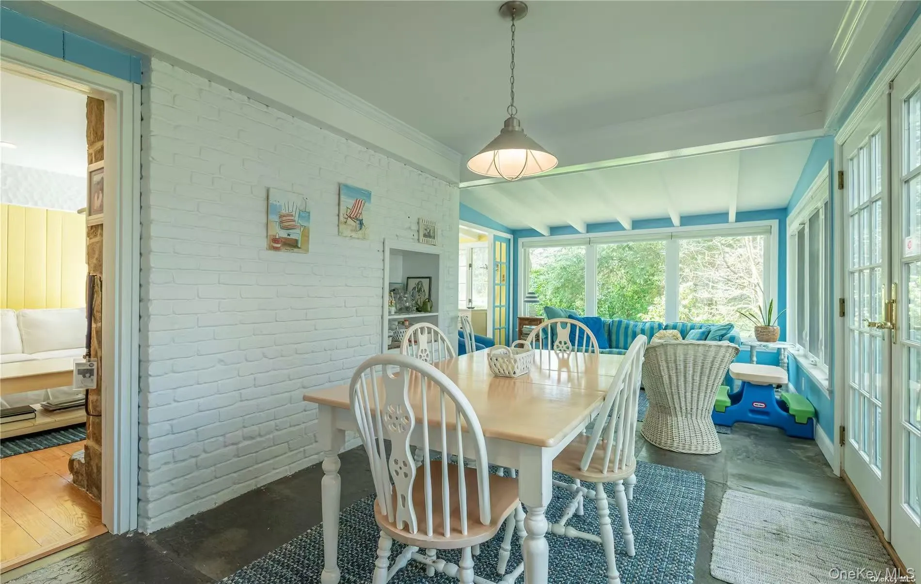 76 Wensley Drive, North Hempstead, NY, 4 Bedrooms Bedrooms, 9 Rooms Rooms,3 BathroomsBathrooms,Residential Lease,For Rent,Wensley,0,1020627 76 Wensley Drive, North Hempstead, NY, 4 Bedrooms Bedrooms, 9 Rooms Rooms,3 BathroomsBathrooms,Residential Lease,For Rent,Wensley,0,1020627
