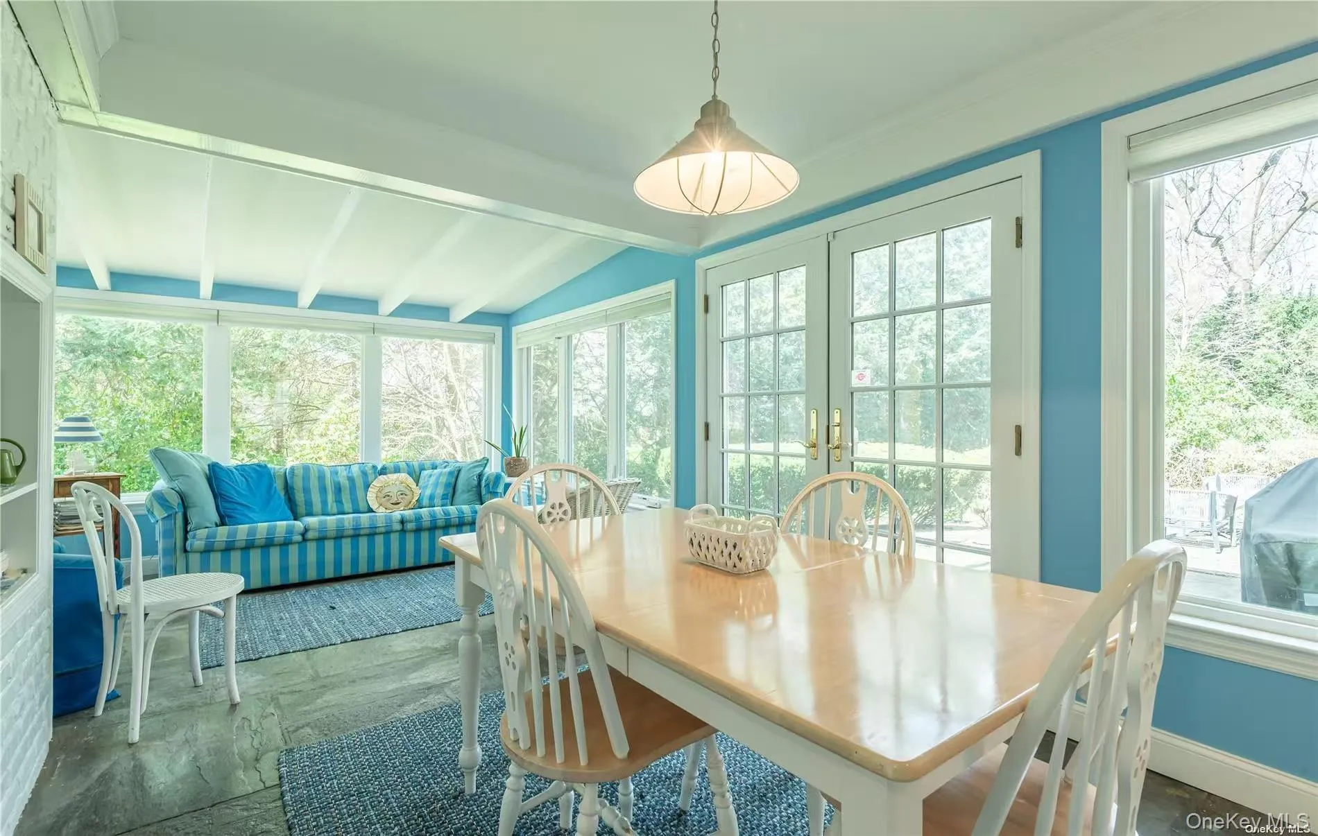 76 Wensley Drive, North Hempstead, NY, 4 Bedrooms Bedrooms, 9 Rooms Rooms,3 BathroomsBathrooms,Residential Lease,For Rent,Wensley,0,1020627 76 Wensley Drive, North Hempstead, NY, 4 Bedrooms Bedrooms, 9 Rooms Rooms,3 BathroomsBathrooms,Residential Lease,For Rent,Wensley,0,1020627
