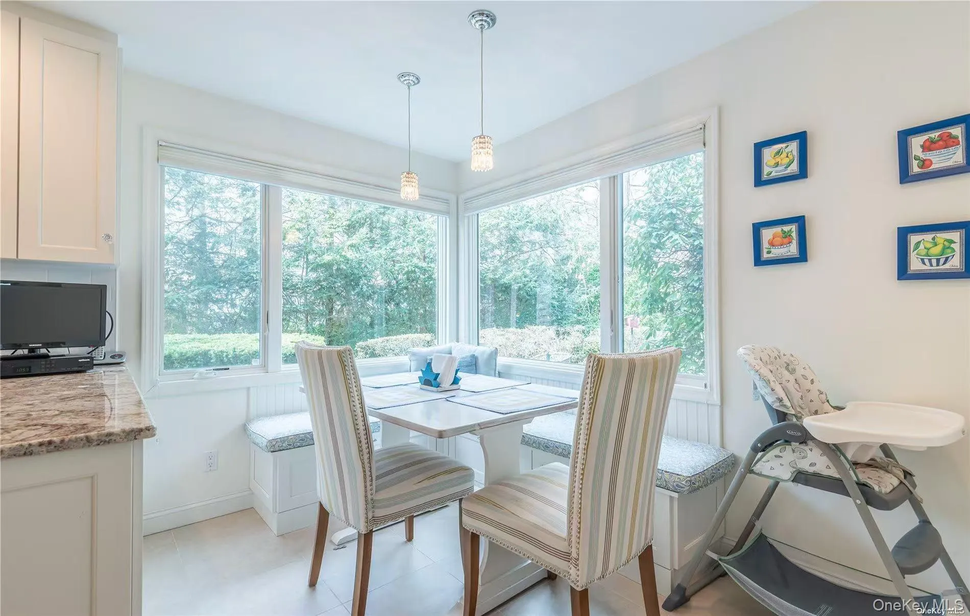 76 Wensley Drive, North Hempstead, NY, 4 Bedrooms Bedrooms, 9 Rooms Rooms,3 BathroomsBathrooms,Residential Lease,For Rent,Wensley,0,1020627 76 Wensley Drive, North Hempstead, NY, 4 Bedrooms Bedrooms, 9 Rooms Rooms,3 BathroomsBathrooms,Residential Lease,For Rent,Wensley,0,1020627