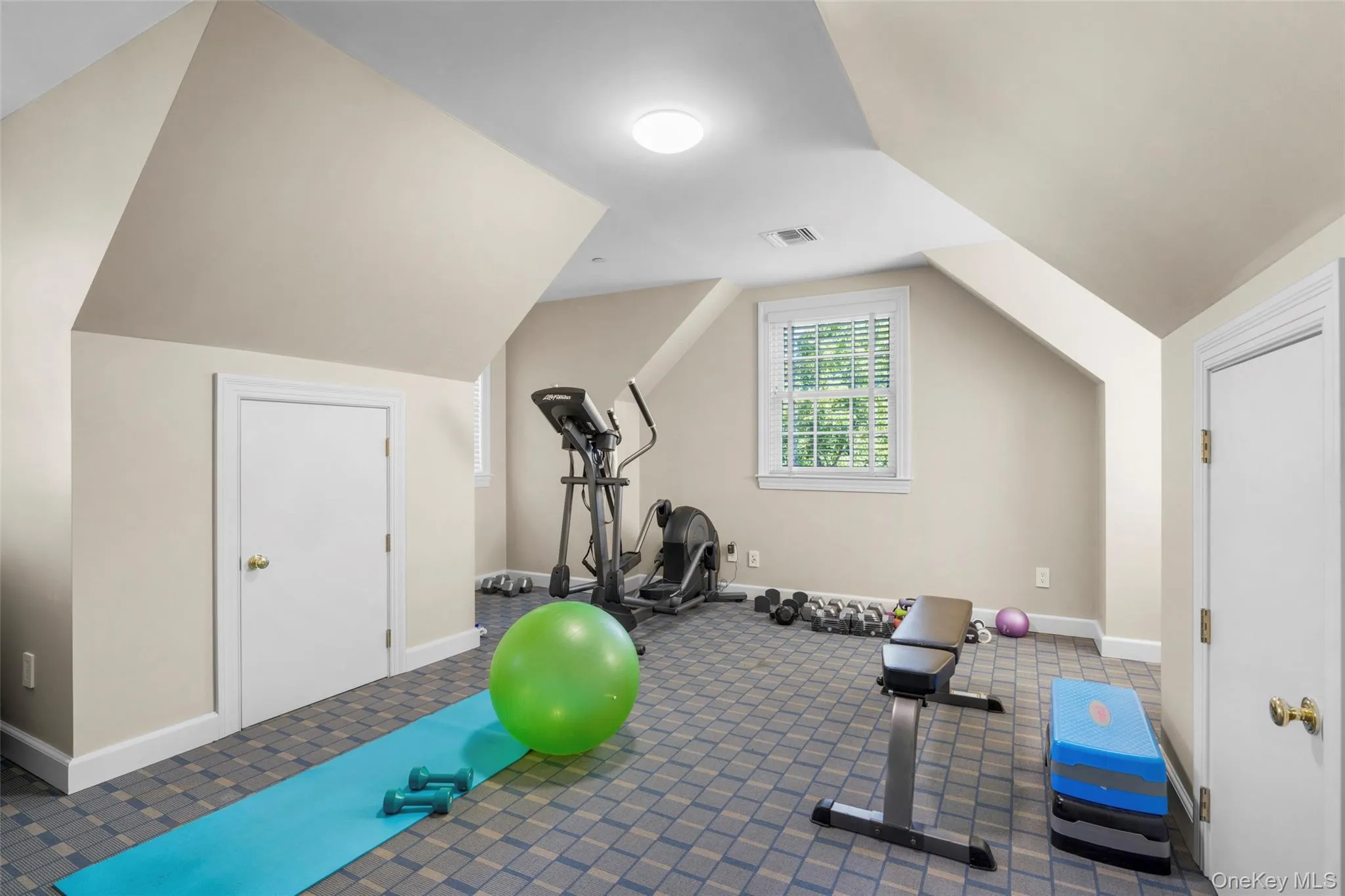 4 Griffen Drive, Mamaroneck, NY, 5 Bedrooms Bedrooms, 10 Rooms Rooms,4 BathroomsBathrooms,Residential,For Rent,Griffen,0,1020631 4 Griffen Drive, Mamaroneck, NY, 5 Bedrooms Bedrooms, 10 Rooms Rooms,4 BathroomsBathrooms,Residential,For Rent,Griffen,0,1020631