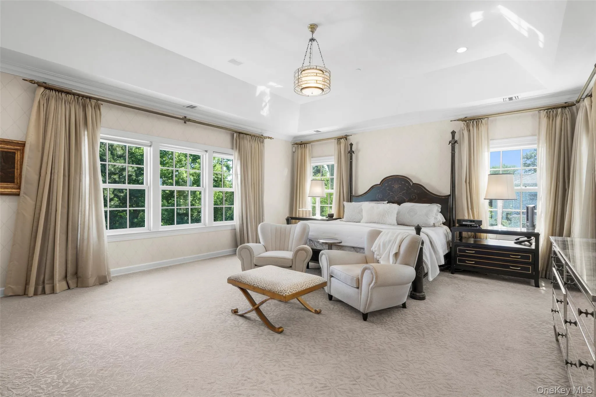 4 Griffen Drive, Mamaroneck, NY, 5 Bedrooms Bedrooms, 10 Rooms Rooms,4 BathroomsBathrooms,Residential,For Rent,Griffen,0,1020631 4 Griffen Drive, Mamaroneck, NY, 5 Bedrooms Bedrooms, 10 Rooms Rooms,4 BathroomsBathrooms,Residential,For Rent,Griffen,0,1020631