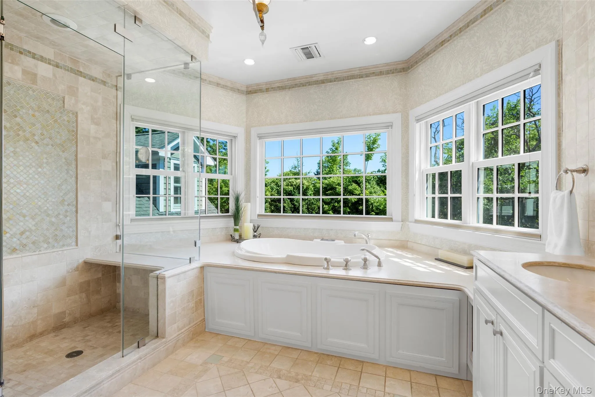 4 Griffen Drive, Mamaroneck, NY, 5 Bedrooms Bedrooms, 10 Rooms Rooms,4 BathroomsBathrooms,Residential,For Rent,Griffen,0,1020631 4 Griffen Drive, Mamaroneck, NY, 5 Bedrooms Bedrooms, 10 Rooms Rooms,4 BathroomsBathrooms,Residential,For Rent,Griffen,0,1020631