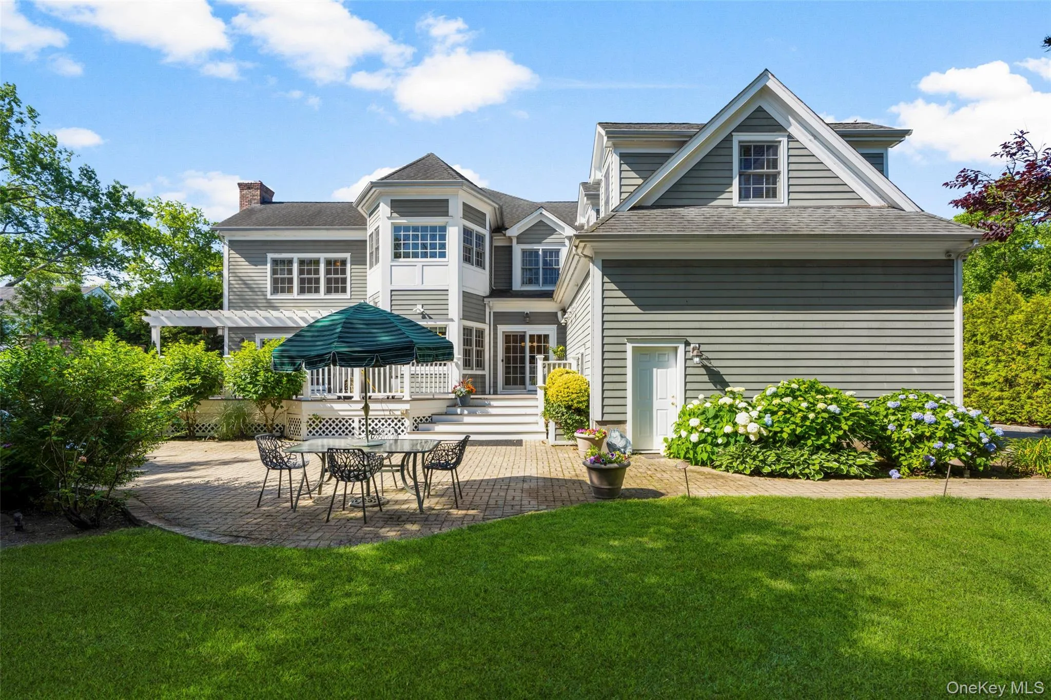 4 Griffen Drive, Mamaroneck, NY, 5 Bedrooms Bedrooms, 10 Rooms Rooms,4 BathroomsBathrooms,Residential,For Rent,Griffen,0,1020631 4 Griffen Drive, Mamaroneck, NY, 5 Bedrooms Bedrooms, 10 Rooms Rooms,4 BathroomsBathrooms,Residential,For Rent,Griffen,0,1020631