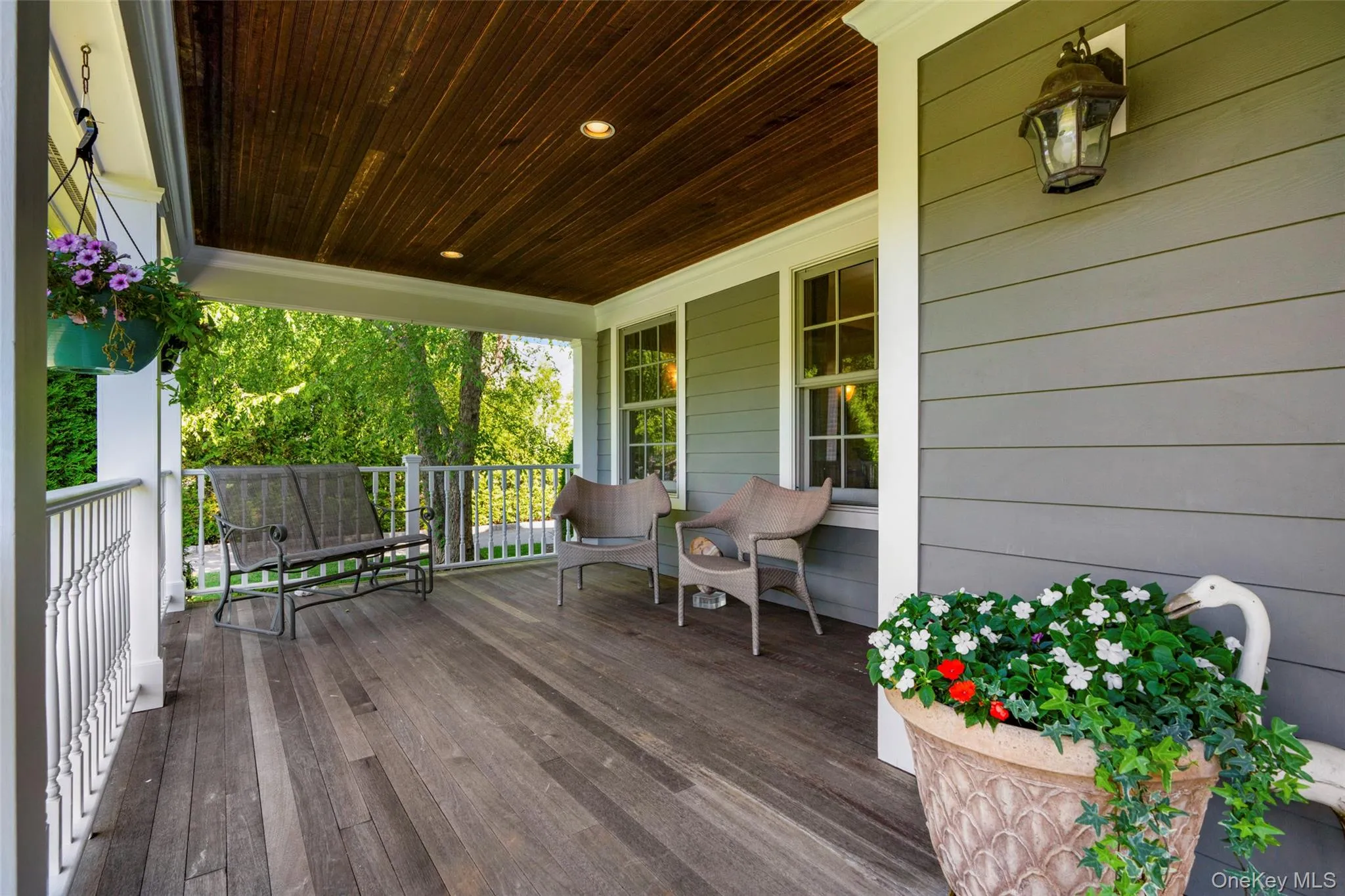 Glorious expansive front porch - and that's just the left side !! Glorious expansive front porch - and that's just the left side !!
