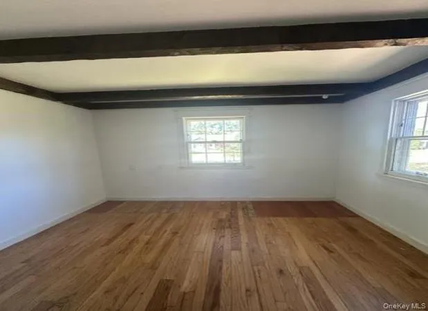 888 Pondview Road, Riverhead, NY, 5 Bedrooms Bedrooms, 10 Rooms Rooms,3 BathroomsBathrooms,Residential,For Rent,Pondview,0,1020632 888 Pondview Road, Riverhead, NY, 5 Bedrooms Bedrooms, 10 Rooms Rooms,3 BathroomsBathrooms,Residential,For Rent,Pondview,0,1020632