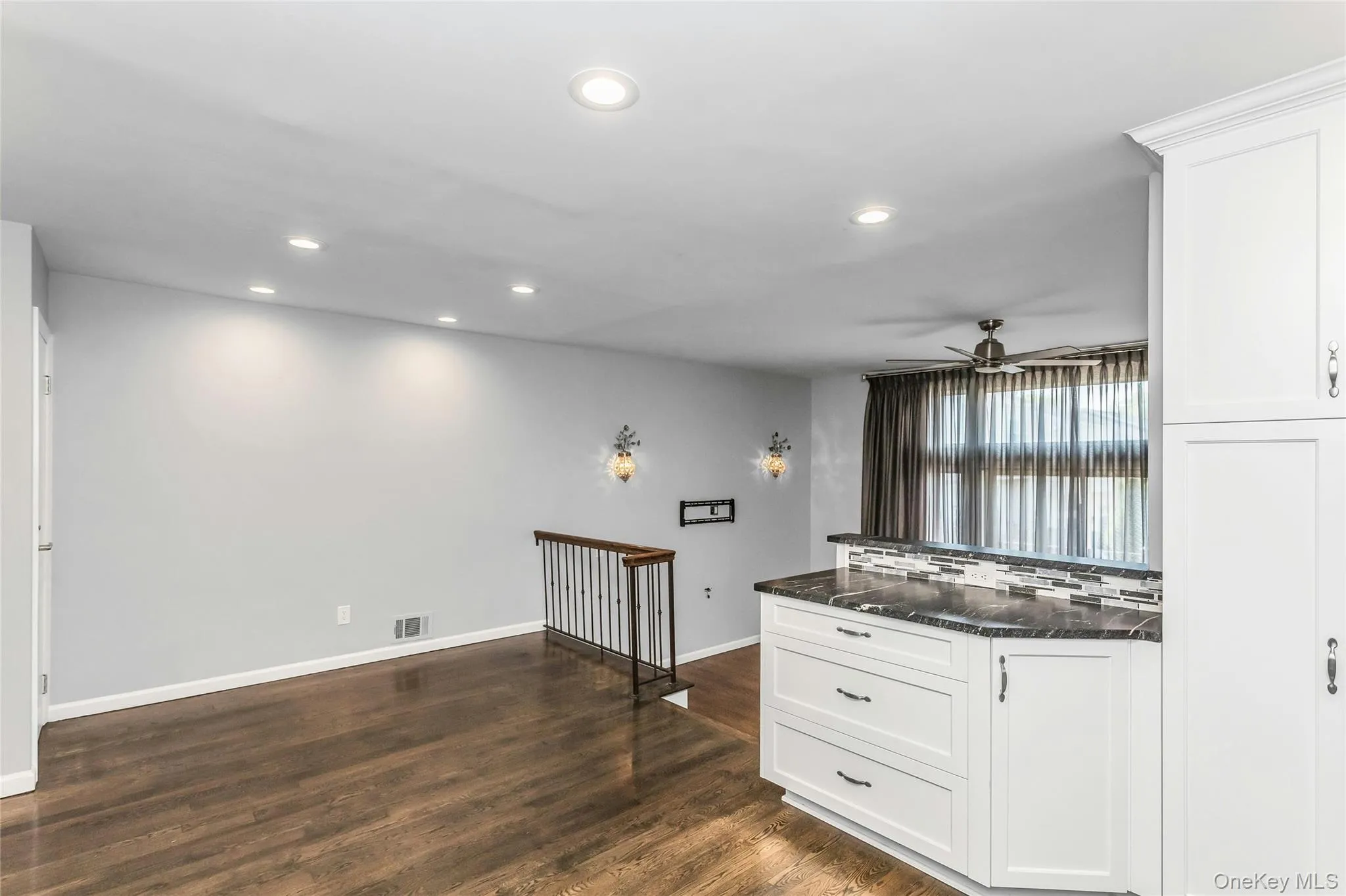 104 Woodlake Drive, Oyster Bay, NY, 3 Bedrooms Bedrooms, 7 Rooms Rooms,2 BathroomsBathrooms,Residential,For Rent,Woodlake,0,1020633 104 Woodlake Drive, Oyster Bay, NY, 3 Bedrooms Bedrooms, 7 Rooms Rooms,2 BathroomsBathrooms,Residential,For Rent,Woodlake,0,1020633