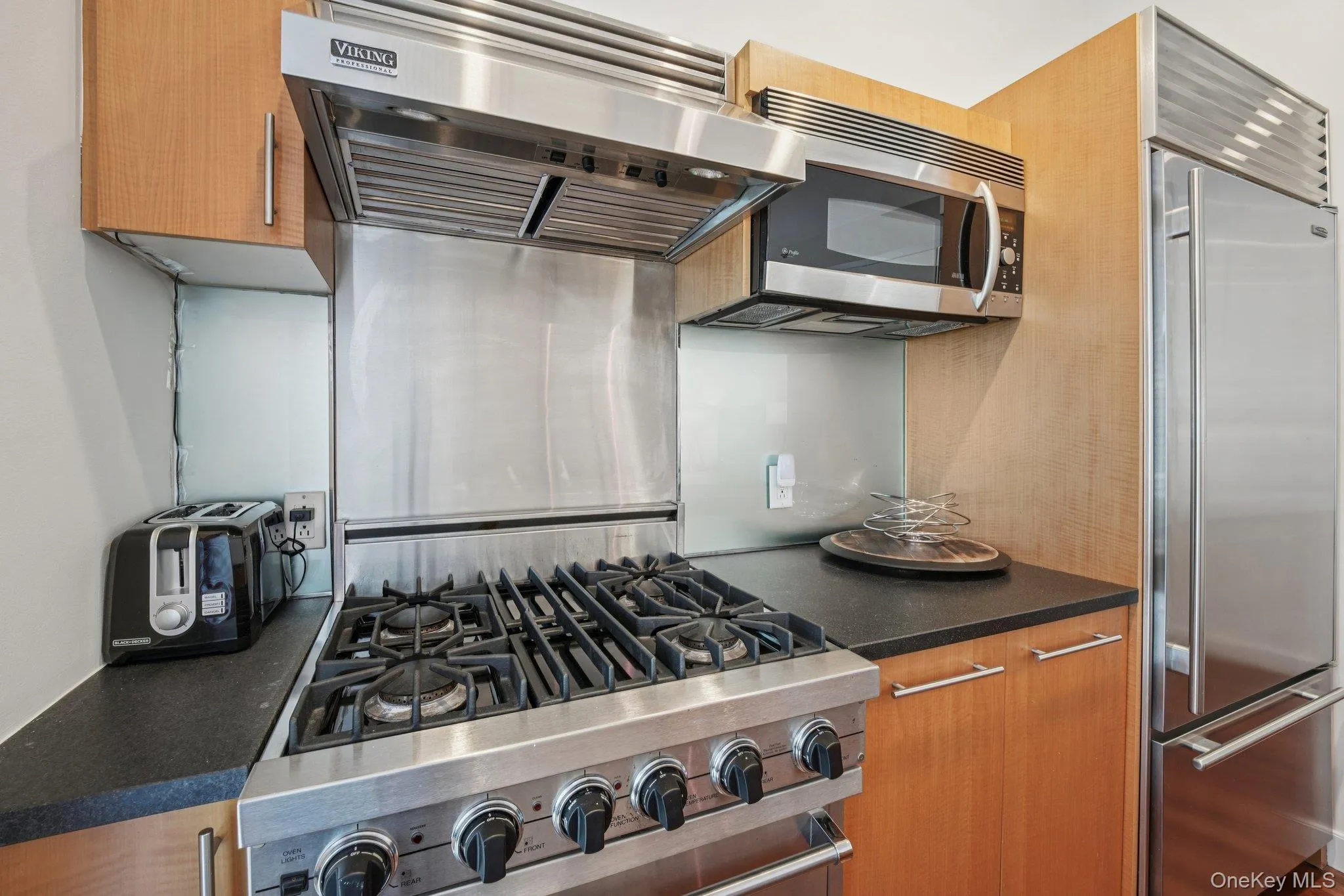 25 City Place, White Plains, NY, 1 Bedroom Bedrooms, 3 Rooms Rooms,1 BathroomBathrooms,Residential,For Rent,City,0,1020634 25 City Place, White Plains, NY, 1 Bedroom Bedrooms, 3 Rooms Rooms,1 BathroomBathrooms,Residential,For Rent,City,0,1020634