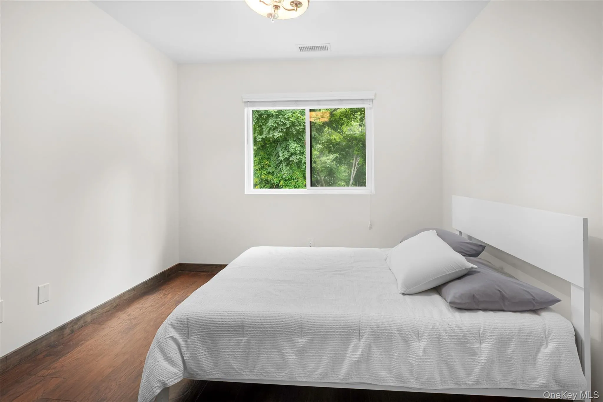 4 Hidden Pines Way, Islip, NY, 2 Bedrooms Bedrooms, 5 Rooms Rooms,2 BathroomsBathrooms,Residential Lease,For Rent,Hidden Pines,0,1020635 4 Hidden Pines Way, Islip, NY, 2 Bedrooms Bedrooms, 5 Rooms Rooms,2 BathroomsBathrooms,Residential Lease,For Rent,Hidden Pines,0,1020635