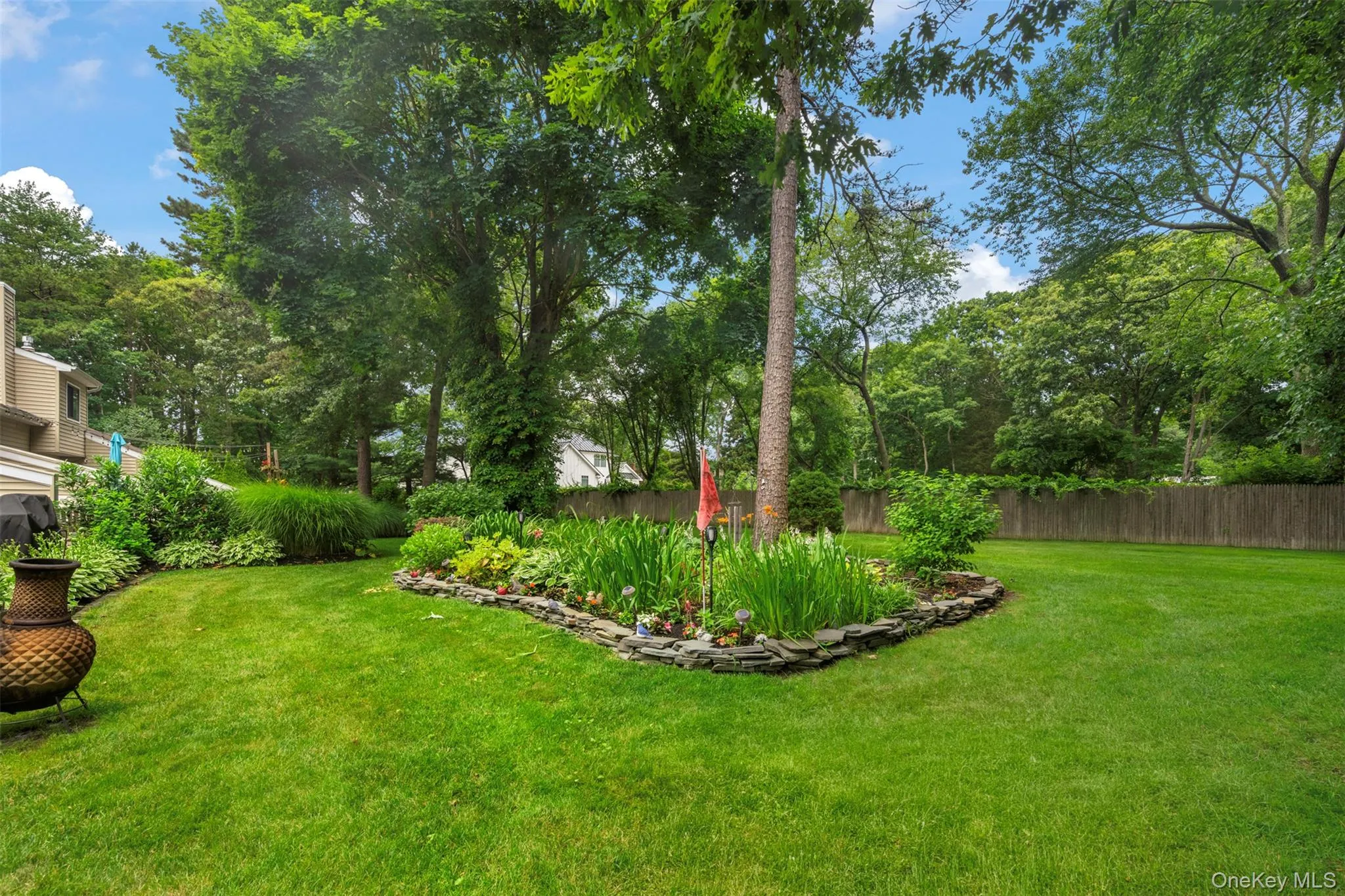 4 Hidden Pines Way, Islip, NY, 2 Bedrooms Bedrooms, 5 Rooms Rooms,2 BathroomsBathrooms,Residential Lease,For Rent,Hidden Pines,0,1020635 4 Hidden Pines Way, Islip, NY, 2 Bedrooms Bedrooms, 5 Rooms Rooms,2 BathroomsBathrooms,Residential Lease,For Rent,Hidden Pines,0,1020635