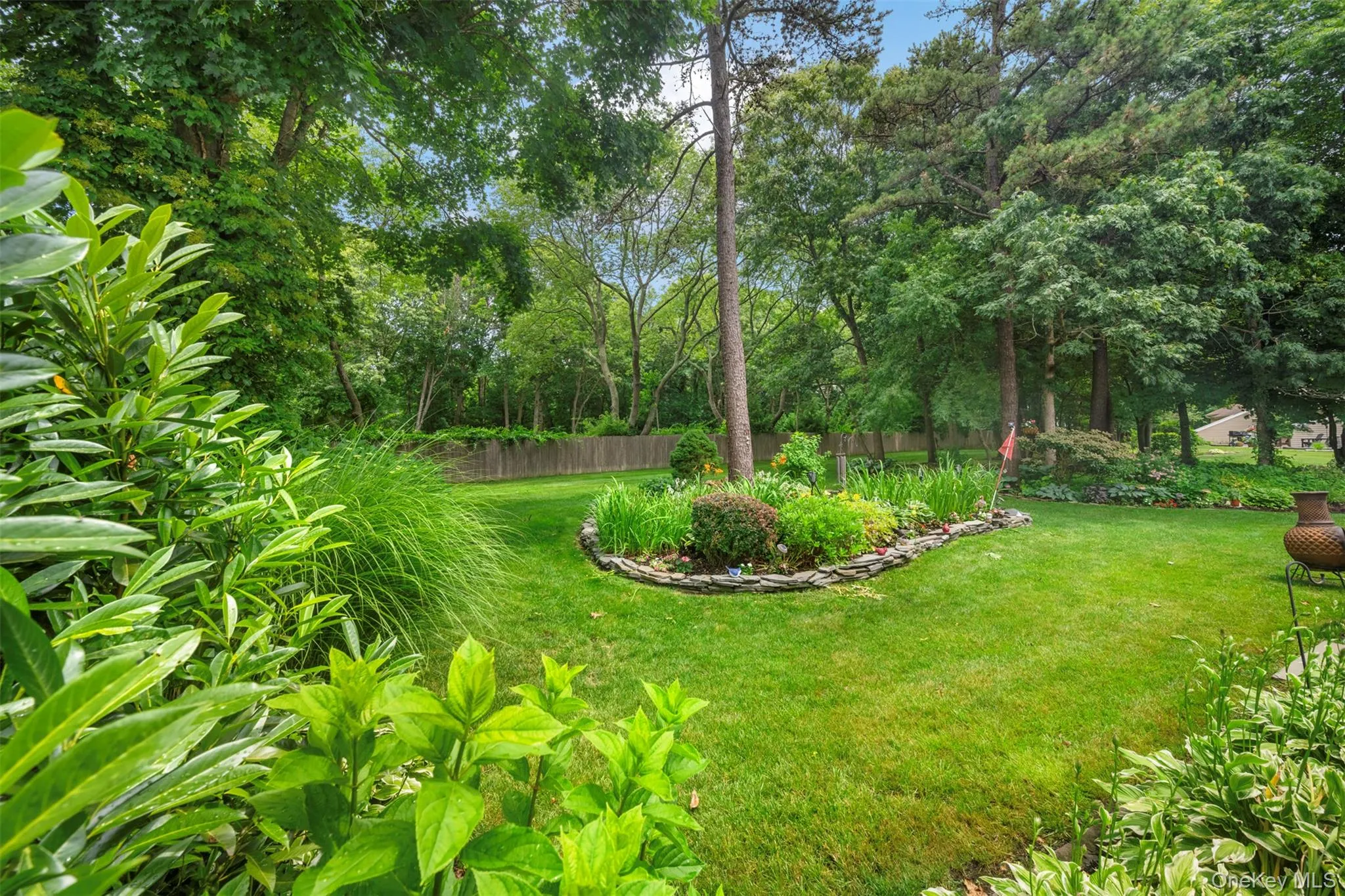 4 Hidden Pines Way, Islip, NY, 2 Bedrooms Bedrooms, 5 Rooms Rooms,2 BathroomsBathrooms,Residential Lease,For Rent,Hidden Pines,0,1020635 4 Hidden Pines Way, Islip, NY, 2 Bedrooms Bedrooms, 5 Rooms Rooms,2 BathroomsBathrooms,Residential Lease,For Rent,Hidden Pines,0,1020635