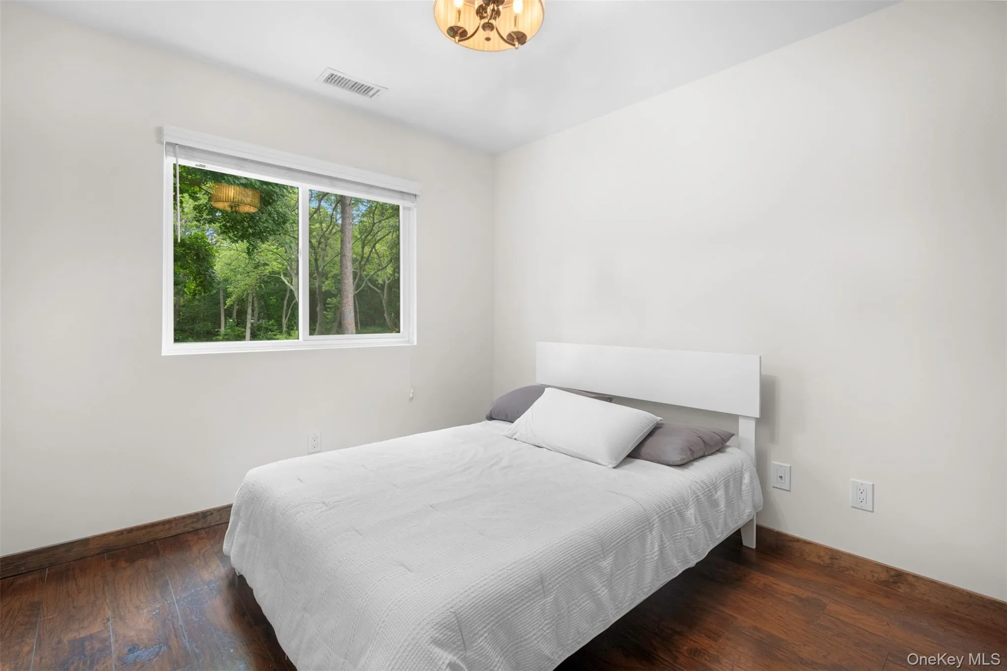 4 Hidden Pines Way, Islip, NY, 2 Bedrooms Bedrooms, 5 Rooms Rooms,2 BathroomsBathrooms,Residential Lease,For Rent,Hidden Pines,0,1020635 4 Hidden Pines Way, Islip, NY, 2 Bedrooms Bedrooms, 5 Rooms Rooms,2 BathroomsBathrooms,Residential Lease,For Rent,Hidden Pines,0,1020635