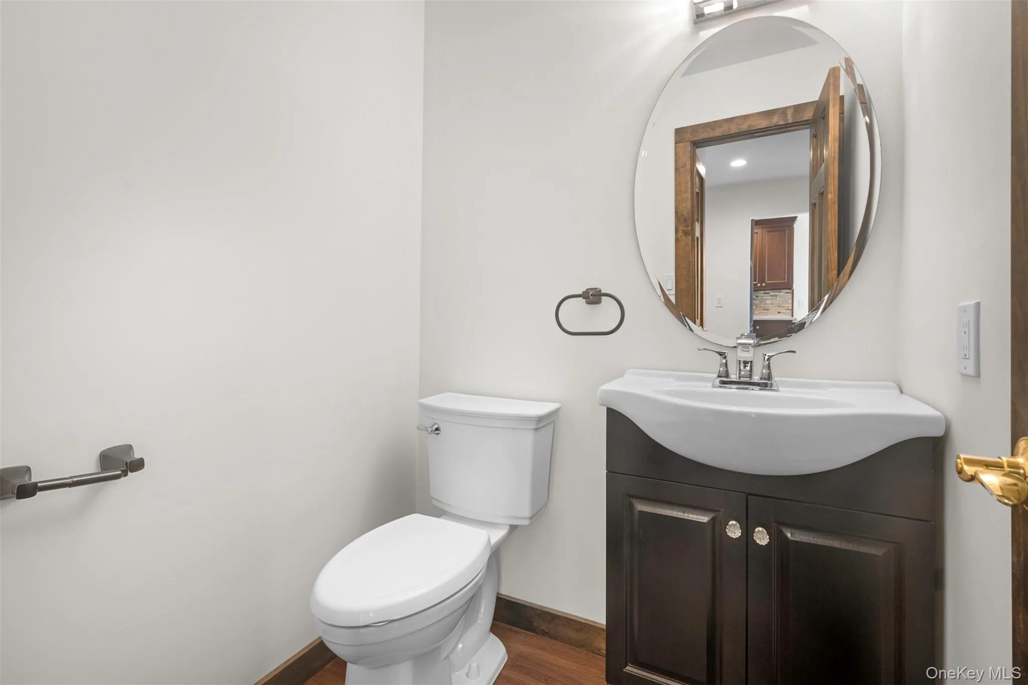 4 Hidden Pines Way, Islip, NY, 2 Bedrooms Bedrooms, 5 Rooms Rooms,2 BathroomsBathrooms,Residential Lease,For Rent,Hidden Pines,0,1020635 4 Hidden Pines Way, Islip, NY, 2 Bedrooms Bedrooms, 5 Rooms Rooms,2 BathroomsBathrooms,Residential Lease,For Rent,Hidden Pines,0,1020635