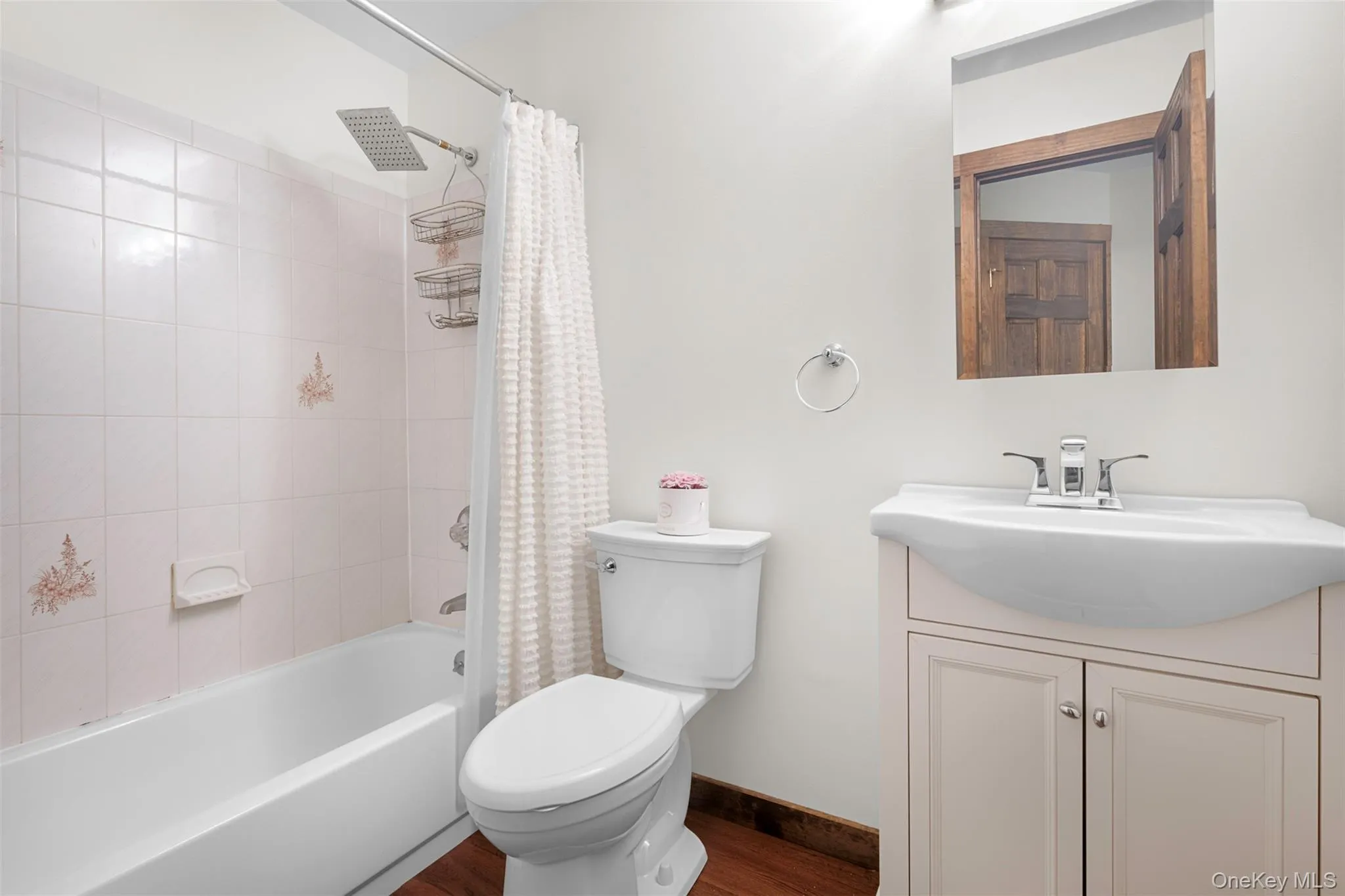 4 Hidden Pines Way, Islip, NY, 2 Bedrooms Bedrooms, 5 Rooms Rooms,2 BathroomsBathrooms,Residential Lease,For Rent,Hidden Pines,0,1020635 4 Hidden Pines Way, Islip, NY, 2 Bedrooms Bedrooms, 5 Rooms Rooms,2 BathroomsBathrooms,Residential Lease,For Rent,Hidden Pines,0,1020635