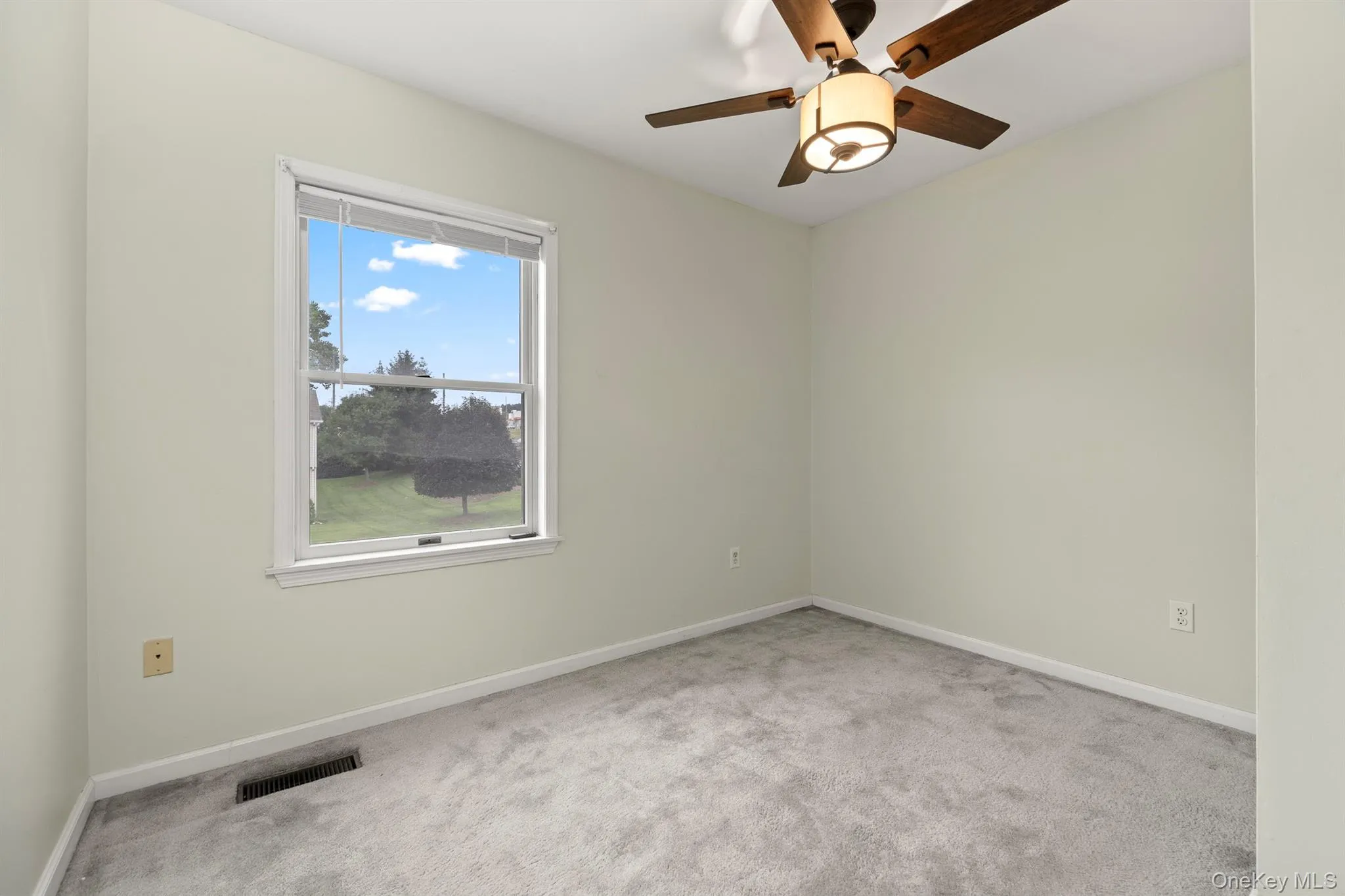 1 Melucci Court, Haverstraw, NY, 3 Bedrooms Bedrooms, 10 Rooms Rooms,2 BathroomsBathrooms,Residential,For Rent,Melucci,0,1020637 1 Melucci Court, Haverstraw, NY, 3 Bedrooms Bedrooms, 10 Rooms Rooms,2 BathroomsBathrooms,Residential,For Rent,Melucci,0,1020637