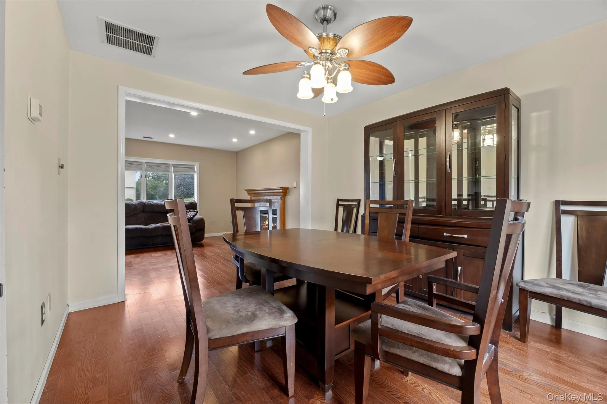 1 Melucci Court, Haverstraw, NY, 3 Bedrooms Bedrooms, 10 Rooms Rooms,2 BathroomsBathrooms,Residential,For Rent,Melucci,0,1020637 1 Melucci Court, Haverstraw, NY, 3 Bedrooms Bedrooms, 10 Rooms Rooms,2 BathroomsBathrooms,Residential,For Rent,Melucci,0,1020637