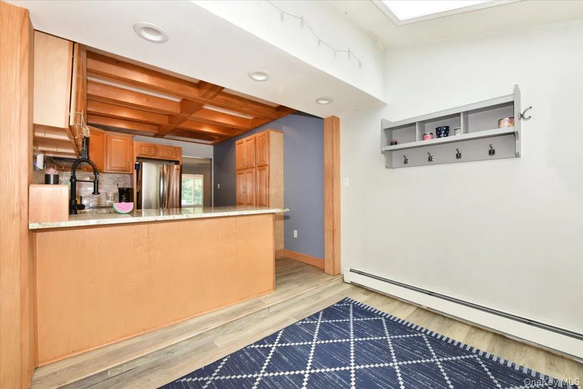 3 School Street, Islip, NY, 3 Bedrooms Bedrooms, 7 Rooms Rooms,2 BathroomsBathrooms,Residential,For Rent,School,0,1020646 3 School Street, Islip, NY, 3 Bedrooms Bedrooms, 7 Rooms Rooms,2 BathroomsBathrooms,Residential,For Rent,School,0,1020646