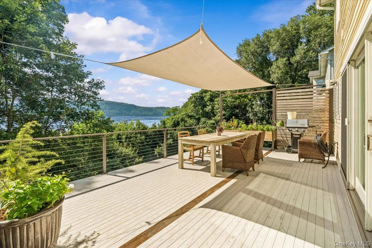 349 Warburton Avenue, Greenburgh, NY, 4 Bedrooms Bedrooms, 8 Rooms Rooms,3 BathroomsBathrooms,Residential Lease,For Rent,Warburton,0,1020650 349 Warburton Avenue, Greenburgh, NY, 4 Bedrooms Bedrooms, 8 Rooms Rooms,3 BathroomsBathrooms,Residential Lease,For Rent,Warburton,0,1020650