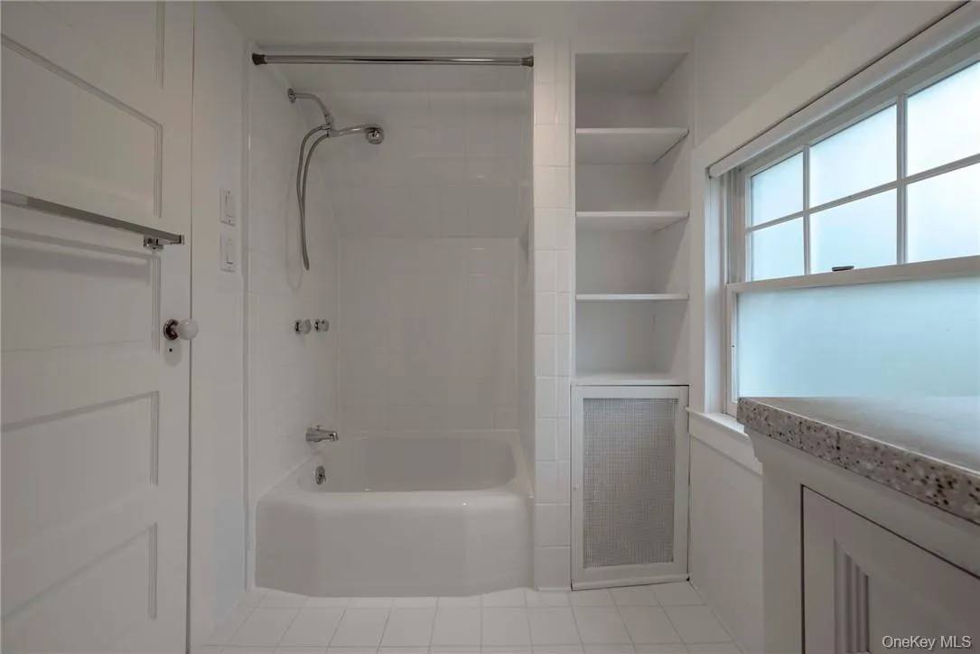 Third Floor full Bath Third Floor full Bath