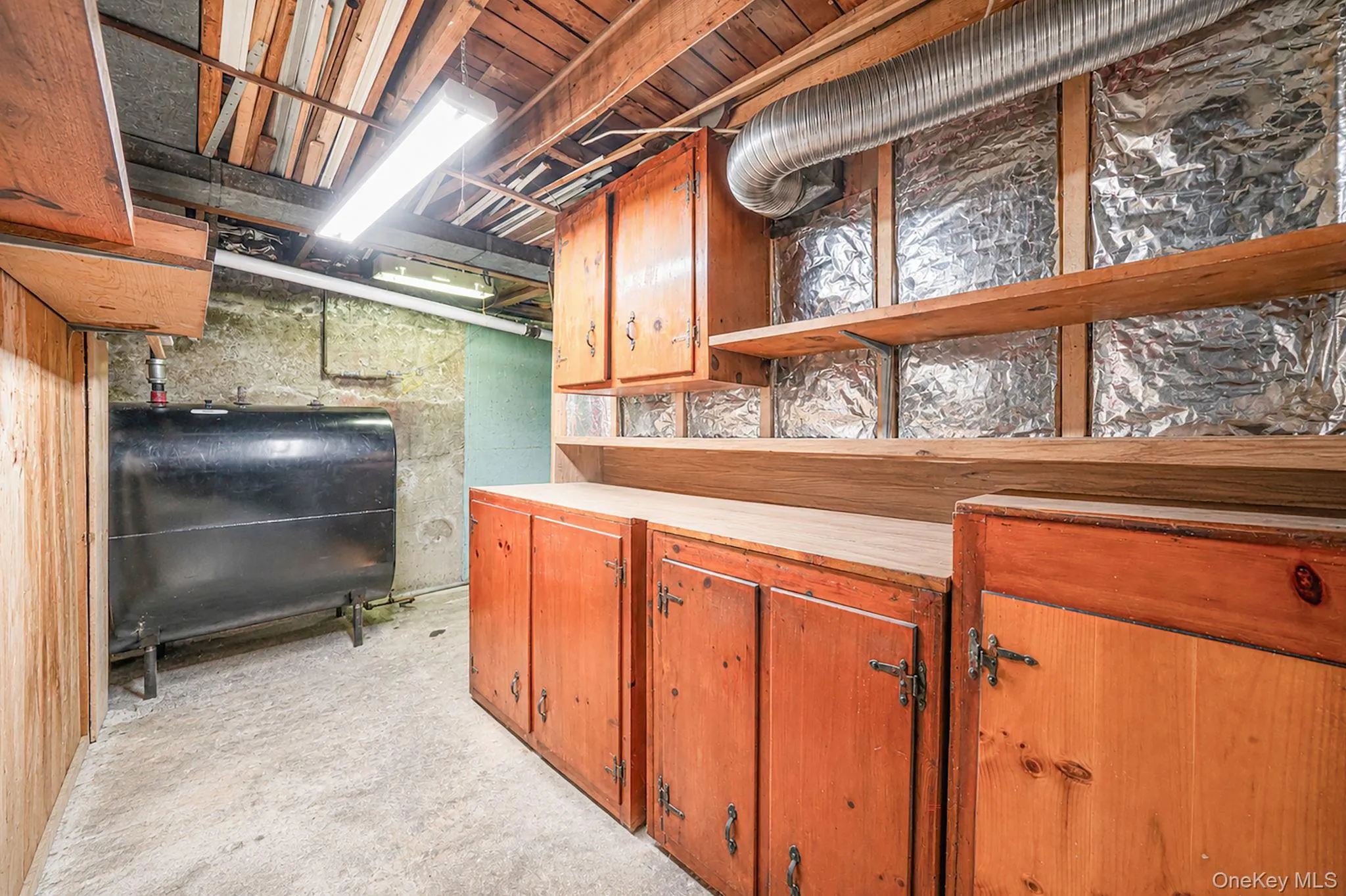 18 Edi Avenue, Oyster Bay, NY, 3 Bedrooms Bedrooms, 7 Rooms Rooms,2 BathroomsBathrooms,Residential,For Rent,Edi,0,1020656 18 Edi Avenue, Oyster Bay, NY, 3 Bedrooms Bedrooms, 7 Rooms Rooms,2 BathroomsBathrooms,Residential,For Rent,Edi,0,1020656