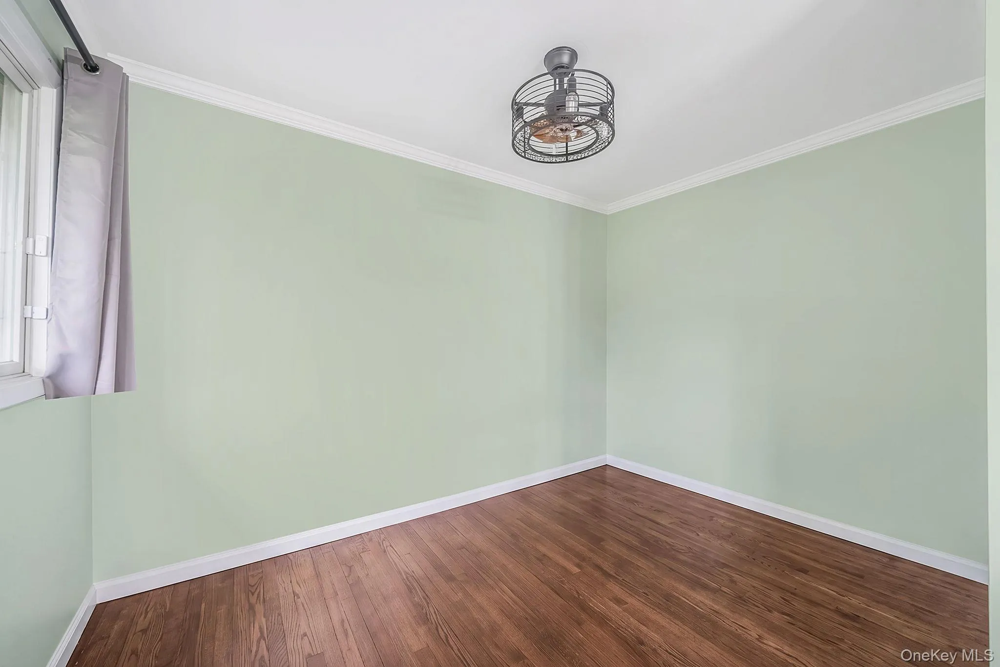 18 Edi Avenue, Oyster Bay, NY, 3 Bedrooms Bedrooms, 7 Rooms Rooms,2 BathroomsBathrooms,Residential,For Rent,Edi,0,1020656 18 Edi Avenue, Oyster Bay, NY, 3 Bedrooms Bedrooms, 7 Rooms Rooms,2 BathroomsBathrooms,Residential,For Rent,Edi,0,1020656
