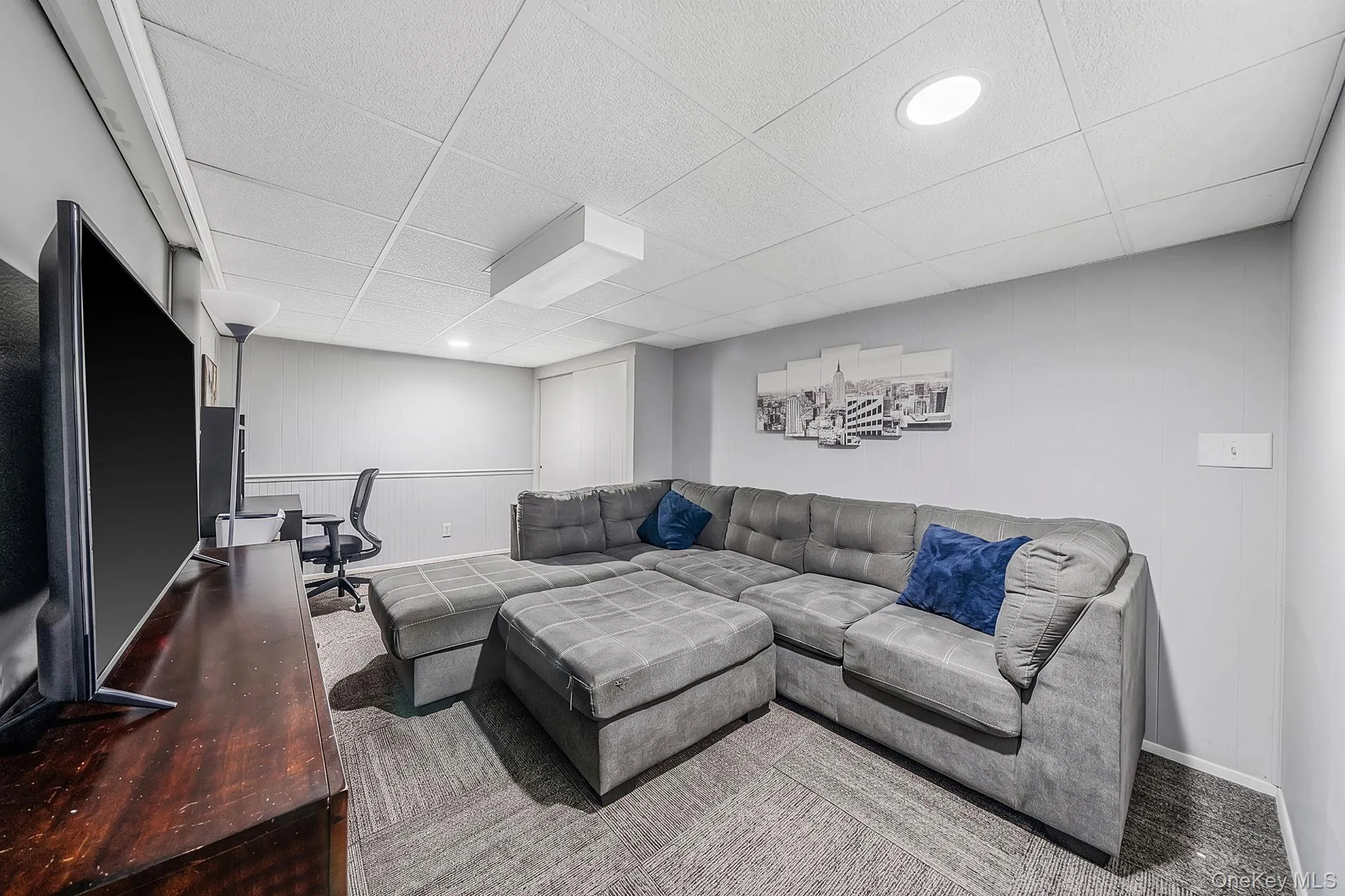 18 Edi Avenue, Oyster Bay, NY, 3 Bedrooms Bedrooms, 7 Rooms Rooms,2 BathroomsBathrooms,Residential,For Rent,Edi,0,1020656 18 Edi Avenue, Oyster Bay, NY, 3 Bedrooms Bedrooms, 7 Rooms Rooms,2 BathroomsBathrooms,Residential,For Rent,Edi,0,1020656