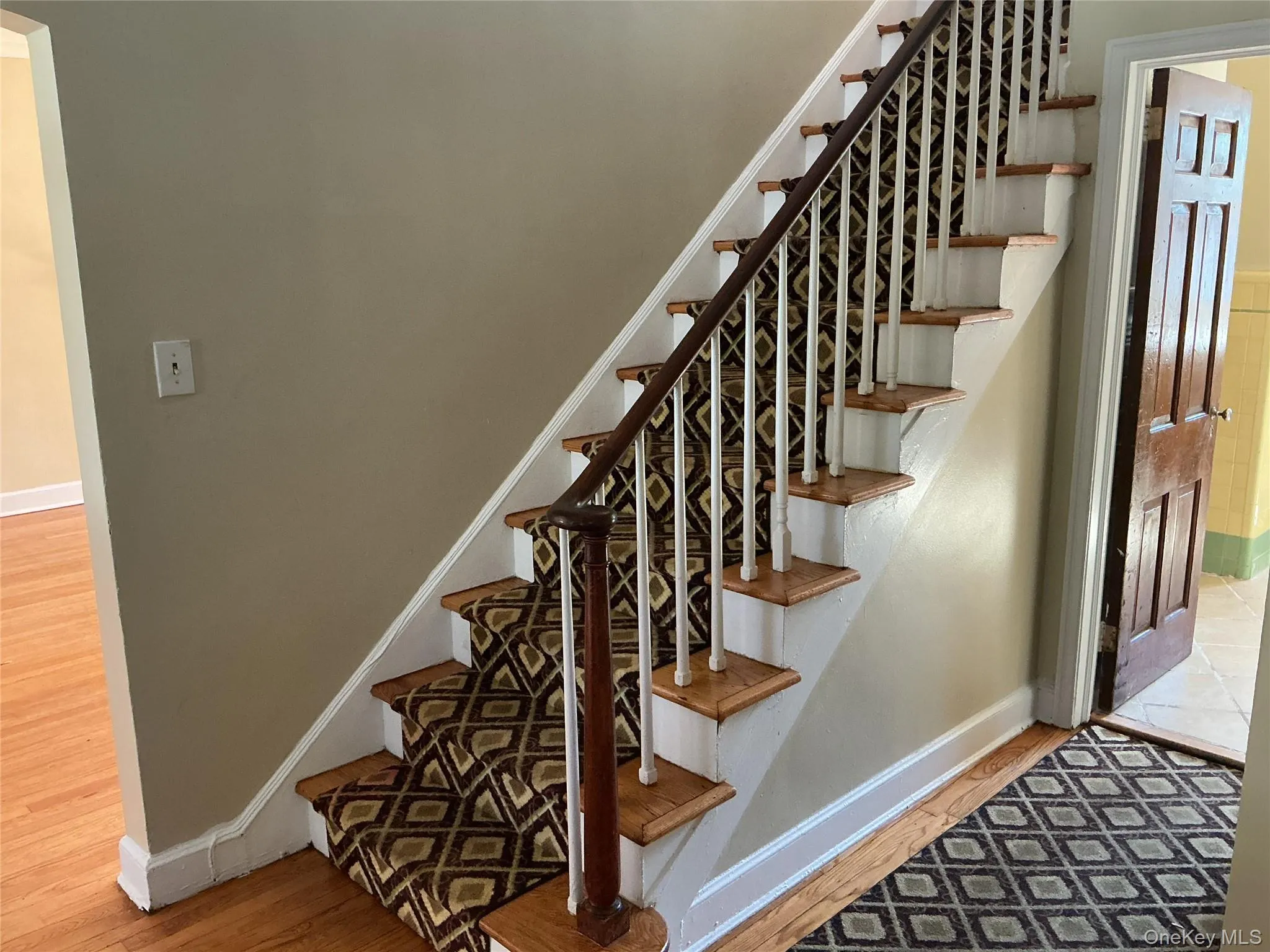 45 Tennyson Avenue, North Hempstead, NY, 6 Bedrooms Bedrooms, 9 Rooms Rooms,2 BathroomsBathrooms,Residential Lease,For Rent,Tennyson,0,1020658 45 Tennyson Avenue, North Hempstead, NY, 6 Bedrooms Bedrooms, 9 Rooms Rooms,2 BathroomsBathrooms,Residential Lease,For Rent,Tennyson,0,1020658