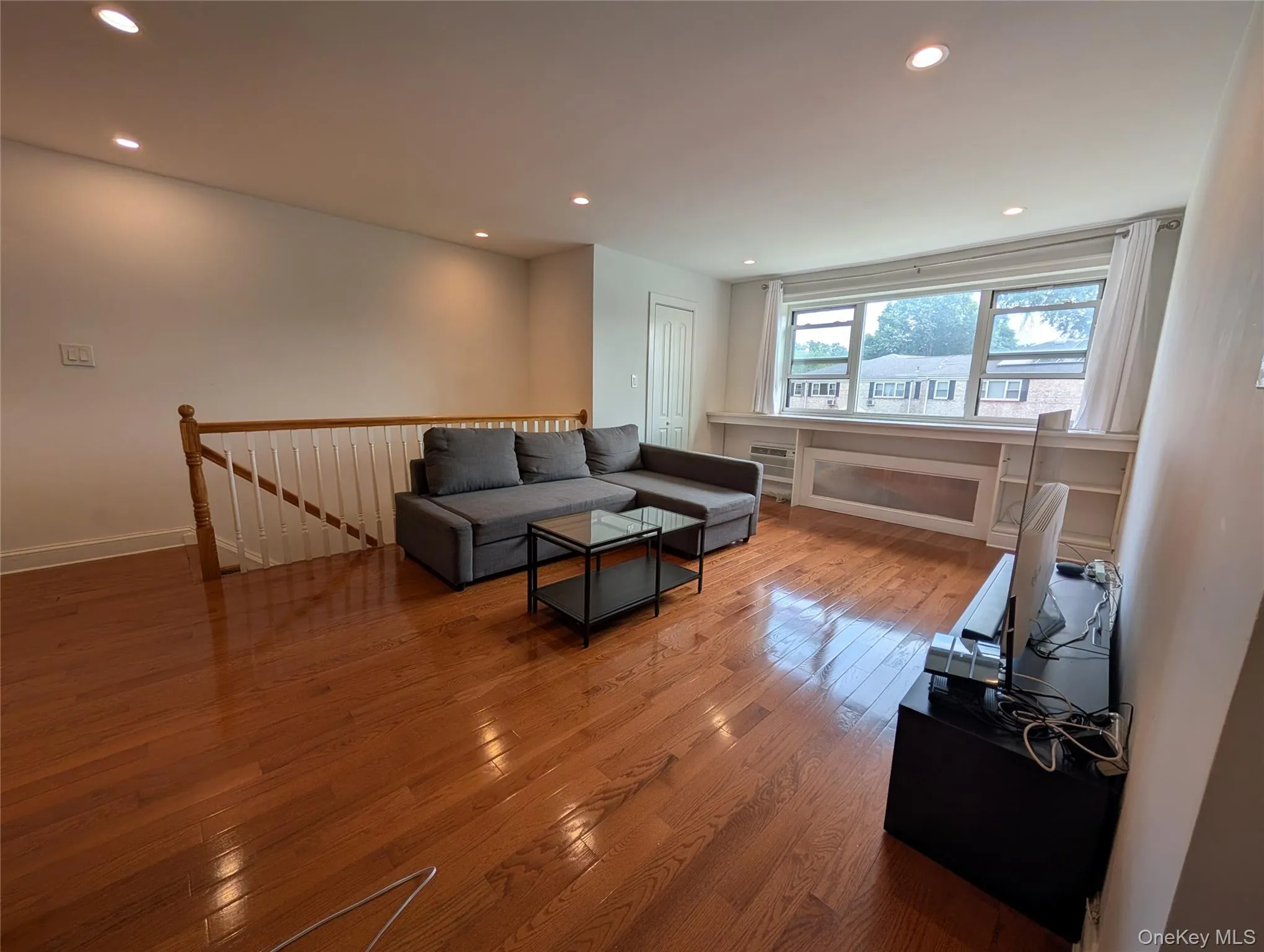 15048 Jewel Avenue, New York, NY, 1 Bedroom Bedrooms, 4 Rooms Rooms,1 BathroomBathrooms,Residential,For Rent,Jewel,0,1020659 15048 Jewel Avenue, New York, NY, 1 Bedroom Bedrooms, 4 Rooms Rooms,1 BathroomBathrooms,Residential,For Rent,Jewel,0,1020659