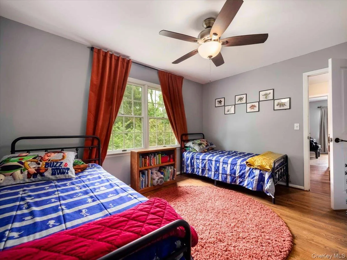 44 Oriole Street, Orangetown, NY, 3 Bedrooms Bedrooms, 7 Rooms Rooms,2 BathroomsBathrooms,Residential,For Rent,Oriole,0,1020660 44 Oriole Street, Orangetown, NY, 3 Bedrooms Bedrooms, 7 Rooms Rooms,2 BathroomsBathrooms,Residential,For Rent,Oriole,0,1020660