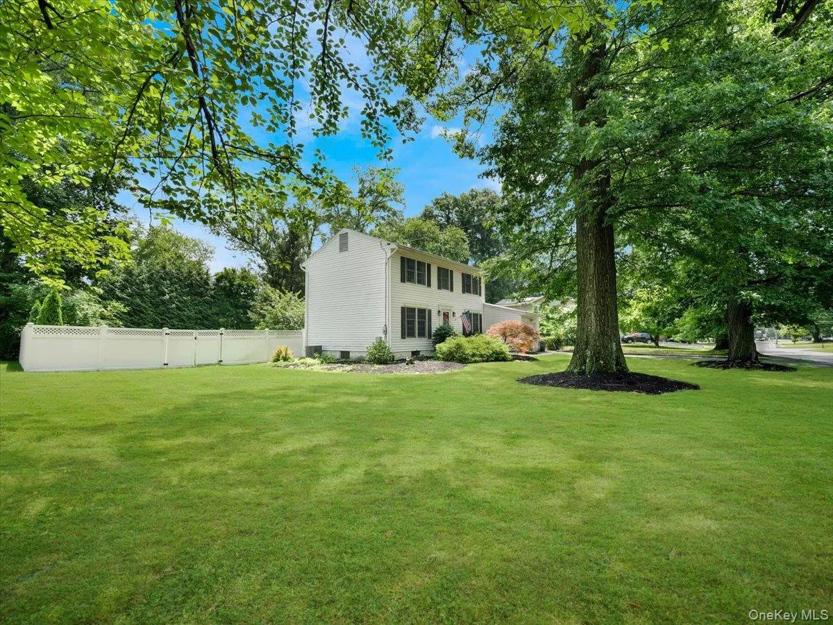 44 Oriole Street, Orangetown, NY, 3 Bedrooms Bedrooms, 7 Rooms Rooms,2 BathroomsBathrooms,Residential,For Rent,Oriole,0,1020660 44 Oriole Street, Orangetown, NY, 3 Bedrooms Bedrooms, 7 Rooms Rooms,2 BathroomsBathrooms,Residential,For Rent,Oriole,0,1020660