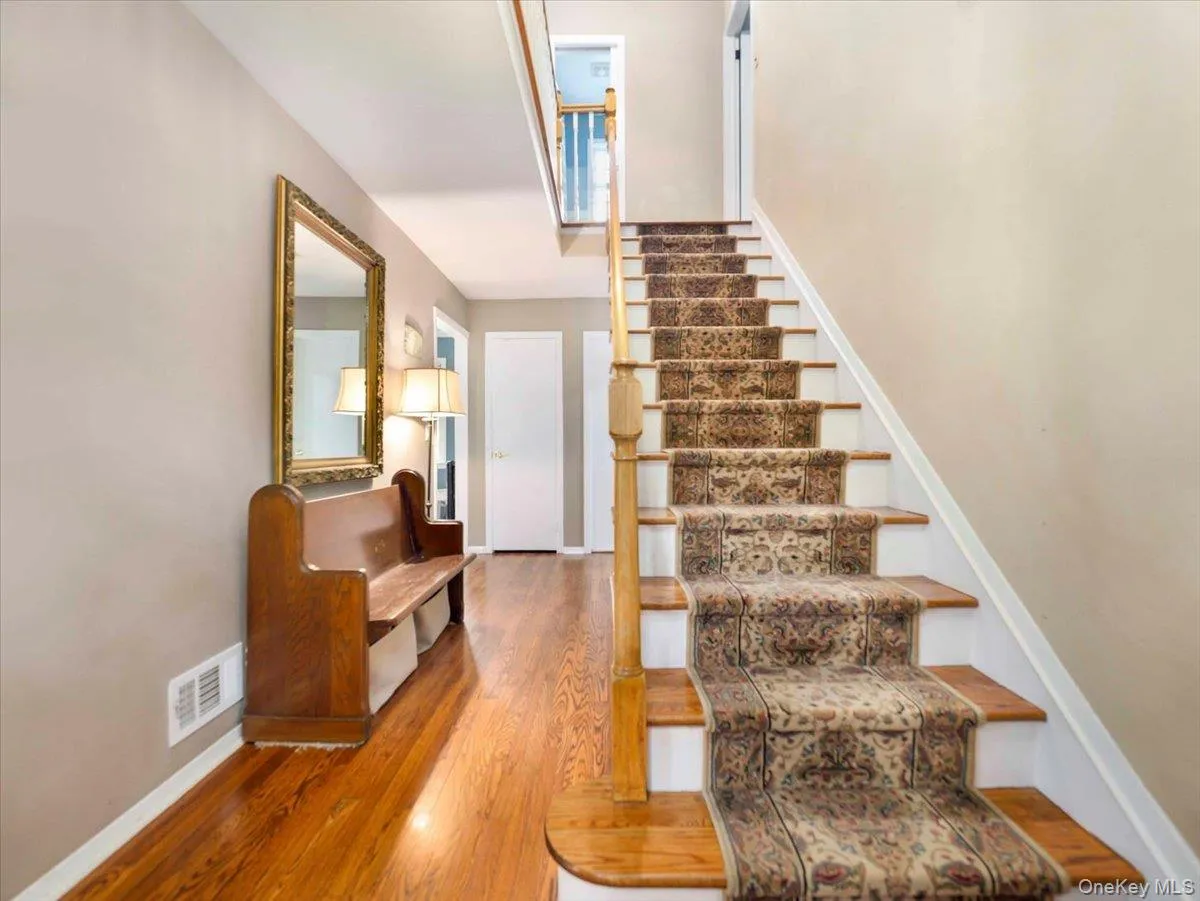44 Oriole Street, Orangetown, NY, 3 Bedrooms Bedrooms, 7 Rooms Rooms,2 BathroomsBathrooms,Residential,For Rent,Oriole,0,1020660 44 Oriole Street, Orangetown, NY, 3 Bedrooms Bedrooms, 7 Rooms Rooms,2 BathroomsBathrooms,Residential,For Rent,Oriole,0,1020660