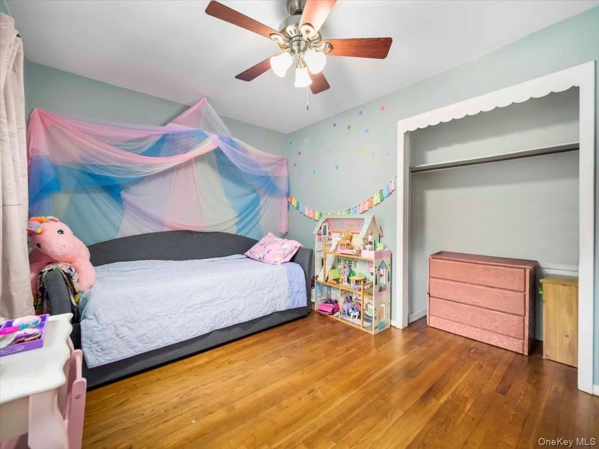 44 Oriole Street, Orangetown, NY, 3 Bedrooms Bedrooms, 7 Rooms Rooms,2 BathroomsBathrooms,Residential,For Rent,Oriole,0,1020660 44 Oriole Street, Orangetown, NY, 3 Bedrooms Bedrooms, 7 Rooms Rooms,2 BathroomsBathrooms,Residential,For Rent,Oriole,0,1020660