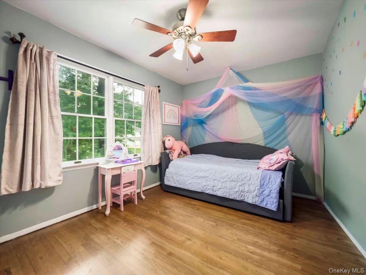 44 Oriole Street, Orangetown, NY, 3 Bedrooms Bedrooms, 7 Rooms Rooms,2 BathroomsBathrooms,Residential,For Rent,Oriole,0,1020660 44 Oriole Street, Orangetown, NY, 3 Bedrooms Bedrooms, 7 Rooms Rooms,2 BathroomsBathrooms,Residential,For Rent,Oriole,0,1020660