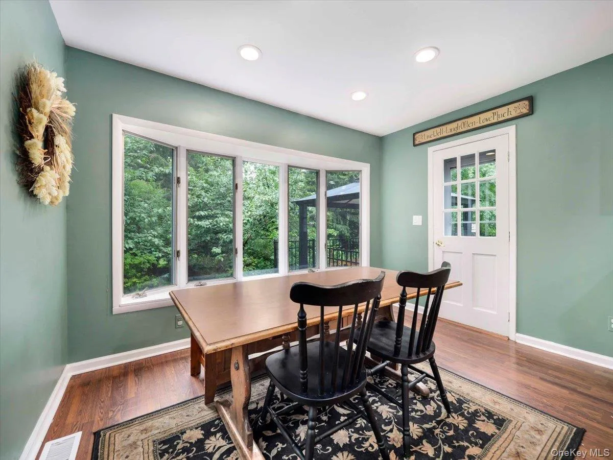 44 Oriole Street, Orangetown, NY, 3 Bedrooms Bedrooms, 7 Rooms Rooms,2 BathroomsBathrooms,Residential,For Rent,Oriole,0,1020660 44 Oriole Street, Orangetown, NY, 3 Bedrooms Bedrooms, 7 Rooms Rooms,2 BathroomsBathrooms,Residential,For Rent,Oriole,0,1020660