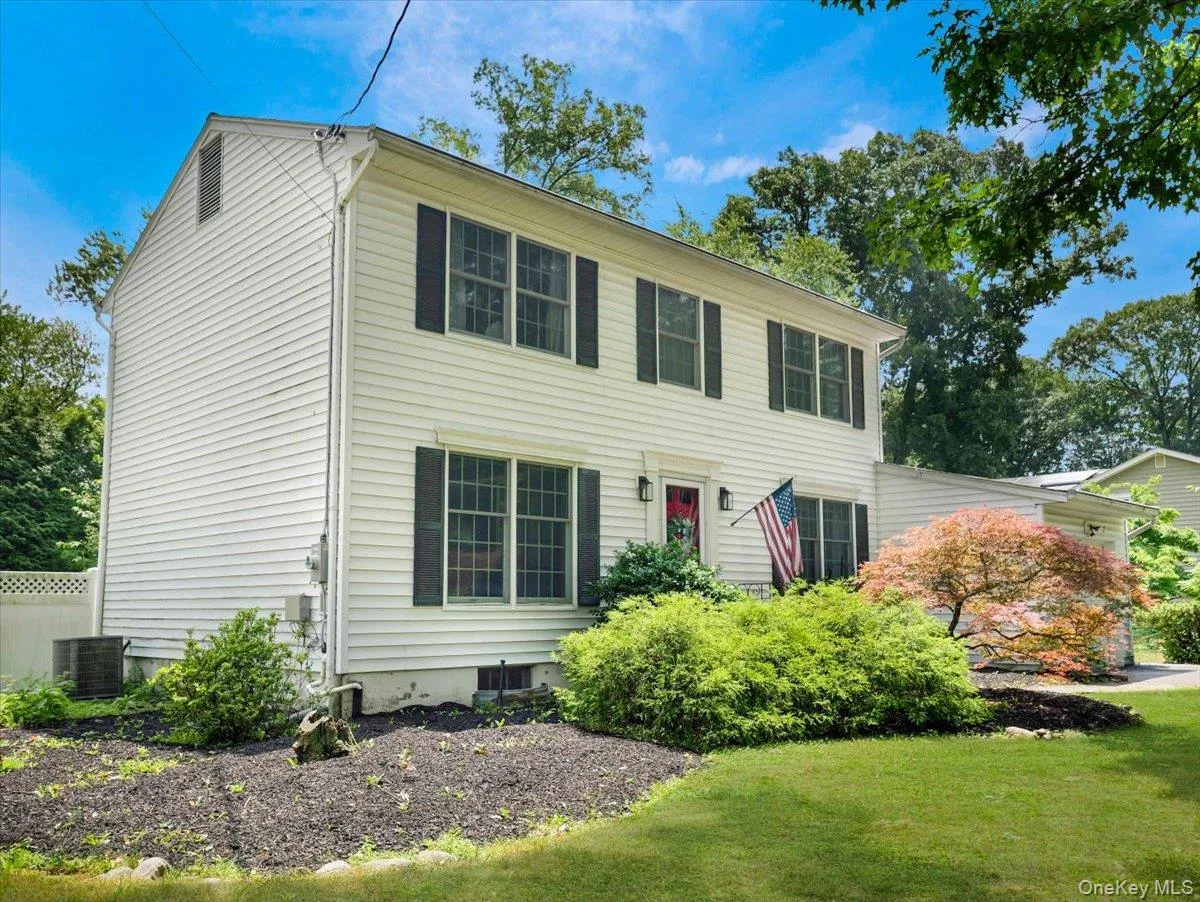 44 Oriole Street, Orangetown, NY, 3 Bedrooms Bedrooms, 7 Rooms Rooms,2 BathroomsBathrooms,Residential,For Rent,Oriole,0,1020660 44 Oriole Street, Orangetown, NY, 3 Bedrooms Bedrooms, 7 Rooms Rooms,2 BathroomsBathrooms,Residential,For Rent,Oriole,0,1020660